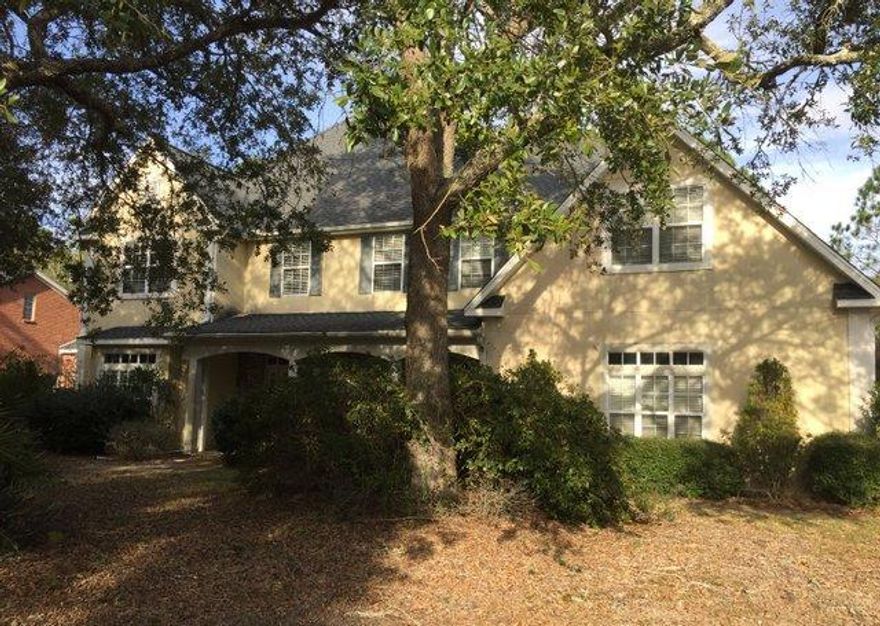 REO ~ Don't miss this incredible opportunity to own this spacious home within the gated community of Windward in Bluewater Bay. The main floor offers a formal living, formal dining room, family room with fireplace, wet bar & french doors to the back patio. The kitchen amenities include granite counter tops, large work island, work desk & access to another covered patio. The spacious master suite offers a vaulted ceiling & a large master bath with double vanities, garden tub & separate shower. Don't miss out on this great home!