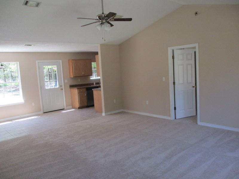 COUNTRY BREEZE ESTATES - Residential