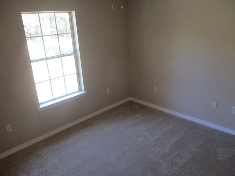 COUNTRY BREEZE ESTATES - Residential