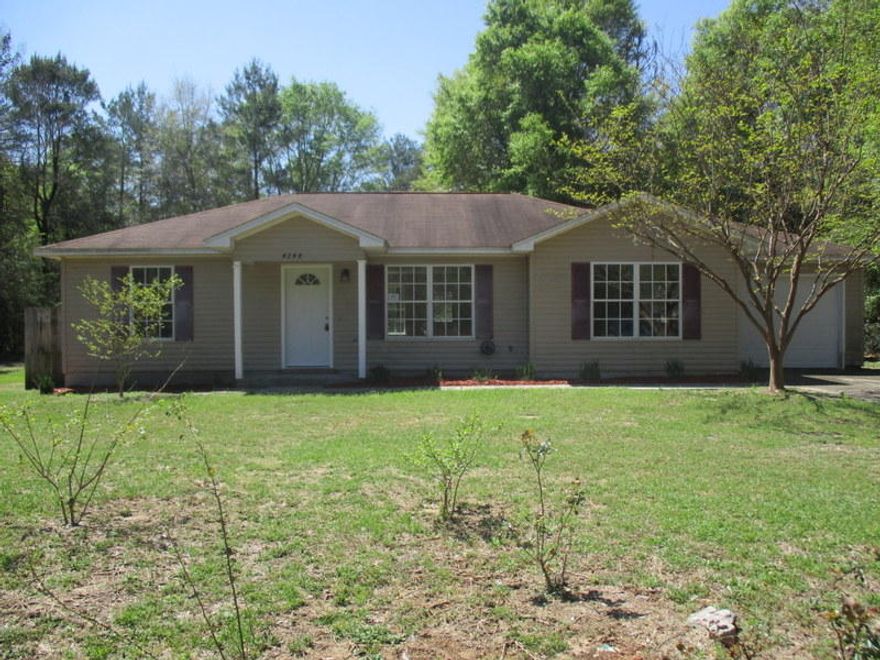 Don't delay or this Fannie Mae Homepath REO property will be gone!! Situated on just over an acres, this 3 bedroom 2 bath split bedroom design home has vinyl siding, 1 car garage and a partially privacy fenced back yard. Home has been updated with new HVAC, flooring, fixtures, appliances and should have no problem financing with most all types of financing. Just a short drive from the high school, shopping and the heart of Crestview, this property is very attractively priced and a must see. Call today!!