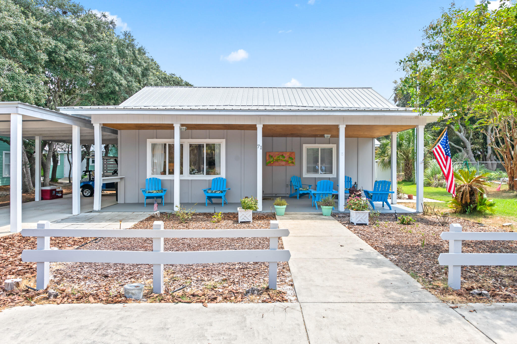 BLUE MOUNTAIN BEACH - Residential