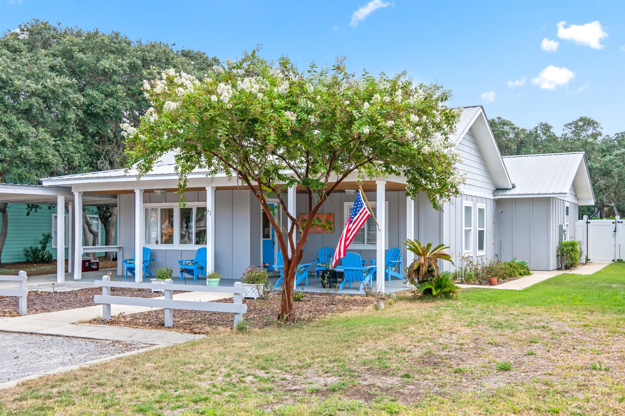 BLUE MOUNTAIN BEACH - Residential