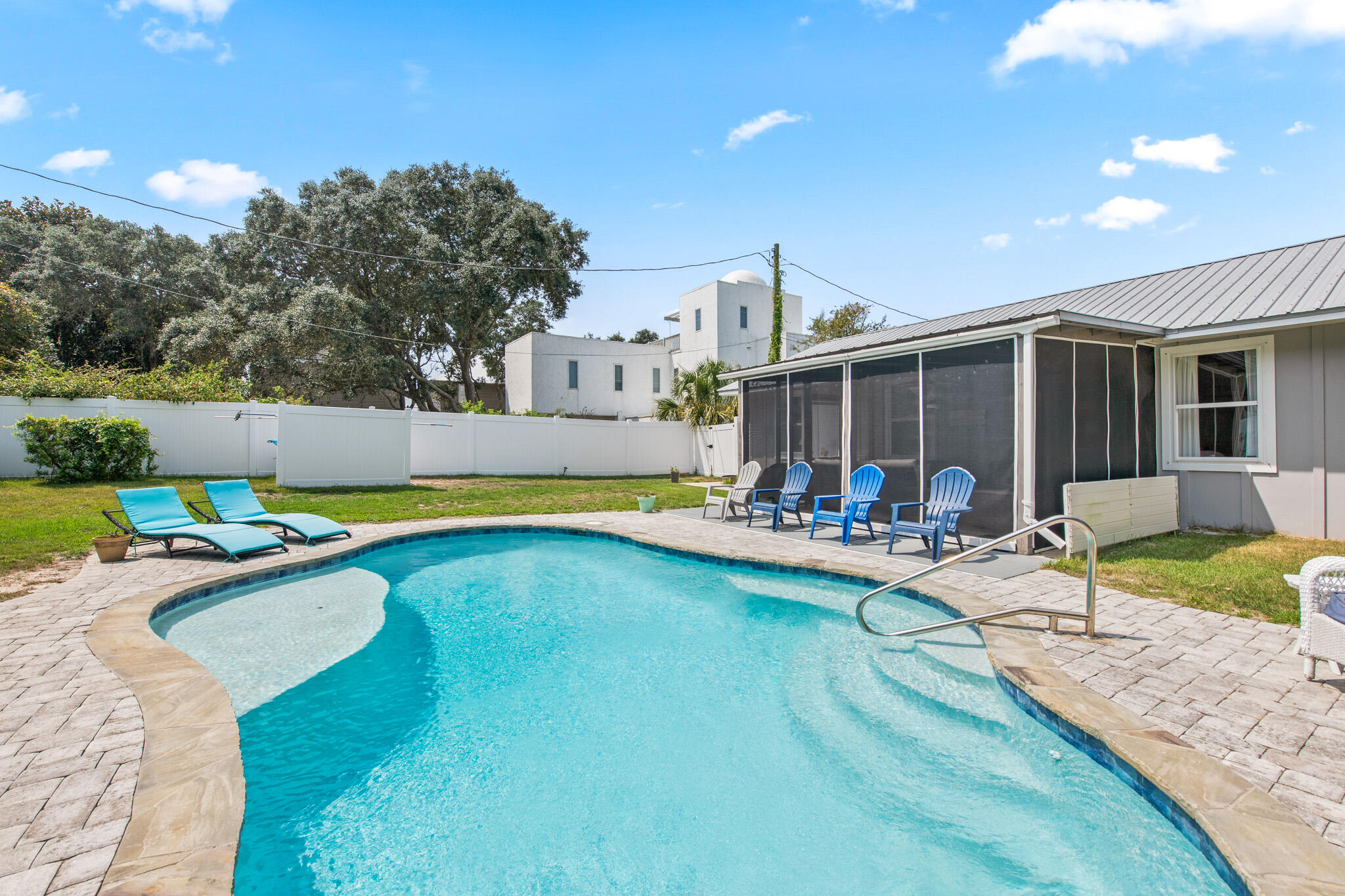 BLUE MOUNTAIN BEACH - Residential