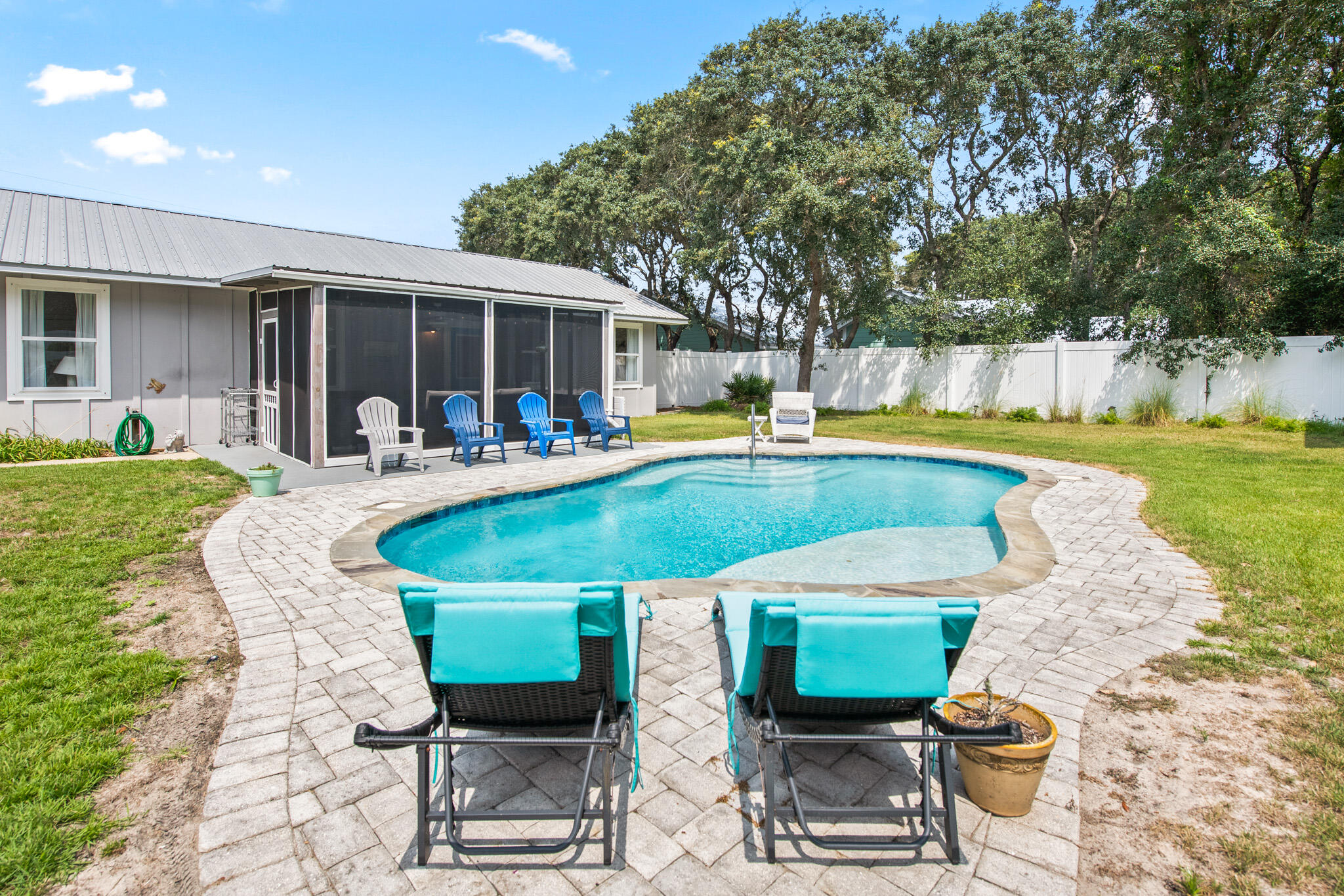 BLUE MOUNTAIN BEACH - Residential