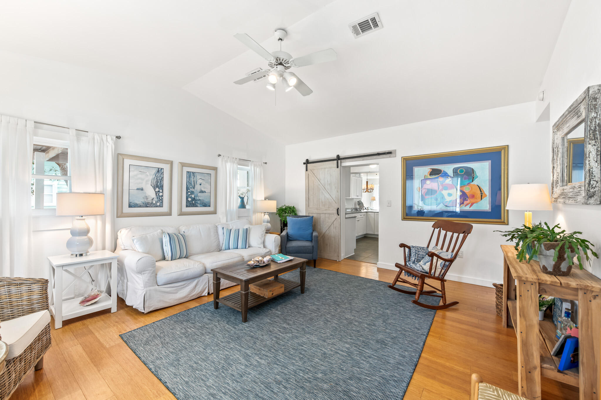 BLUE MOUNTAIN BEACH - Residential