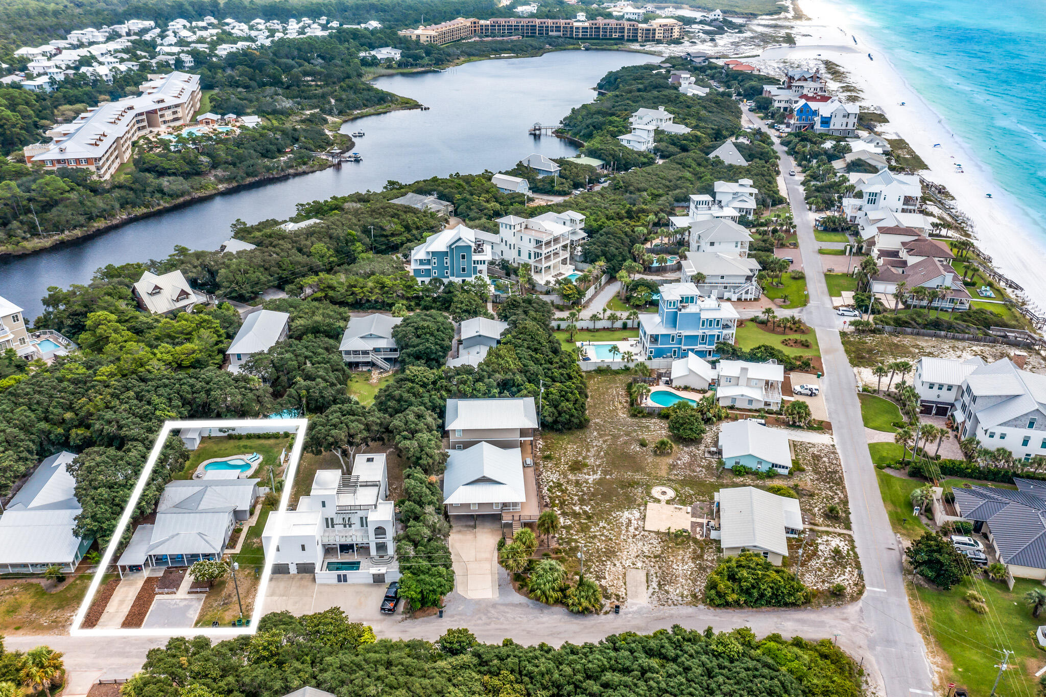 BLUE MOUNTAIN BEACH - Residential