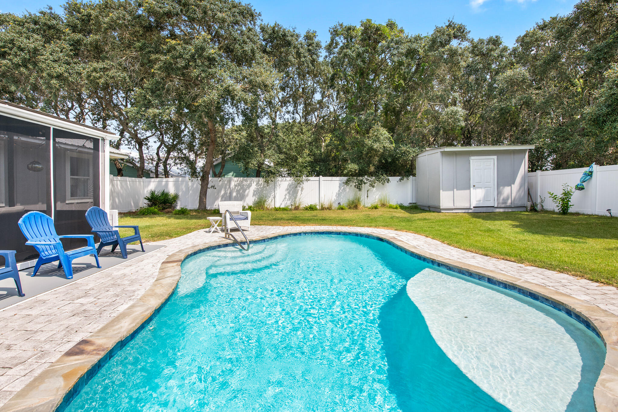 BLUE MOUNTAIN BEACH - Residential