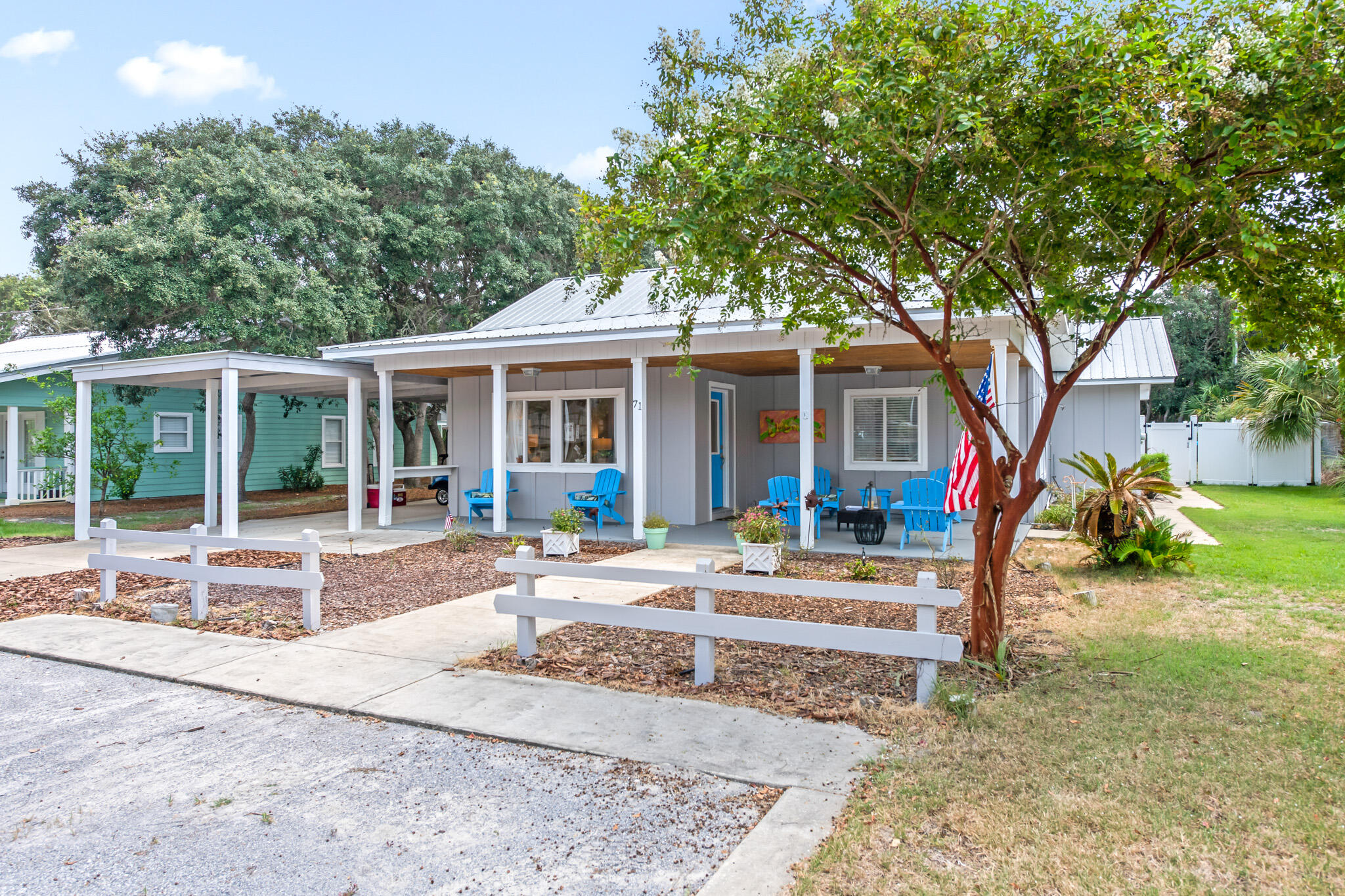 BLUE MOUNTAIN BEACH - Residential