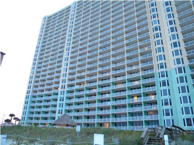 EMERALD BEACH PH 1 - Residential