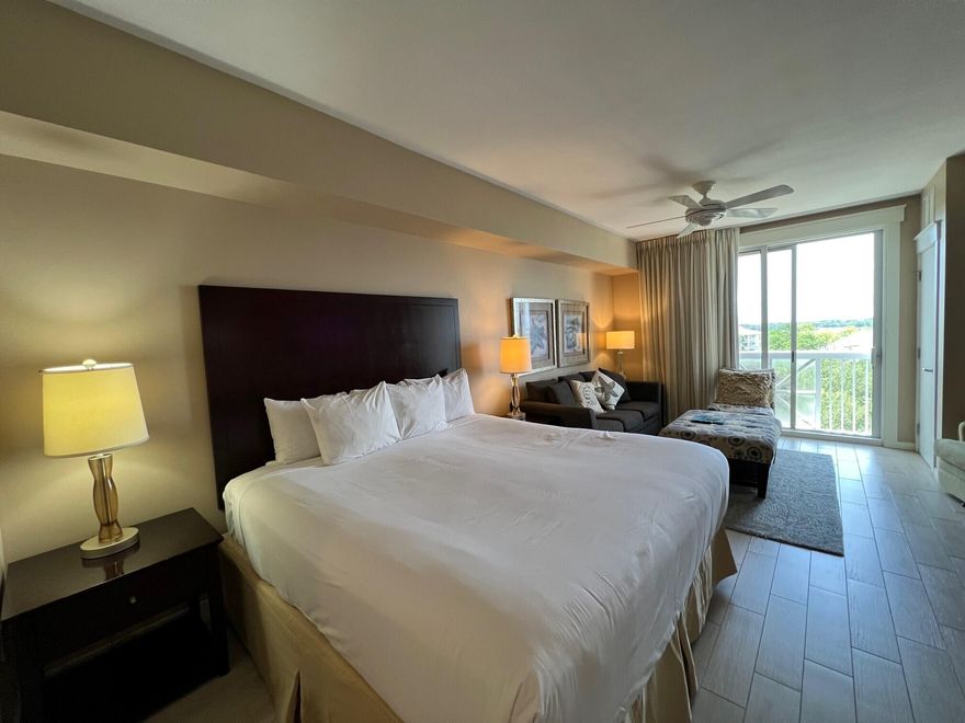 FULLY FURNISHED WITH ALL UTILITIES INCLUDED! This fantastic studio unit offers a king bed and beautiful views of the bay and is available for a 6-month lease.  Come relax and enjoy the resort lifestyle!