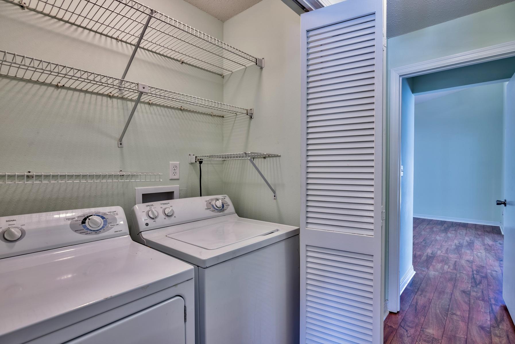 LINKSIDE VILLAGE UNIT 2 - Residential