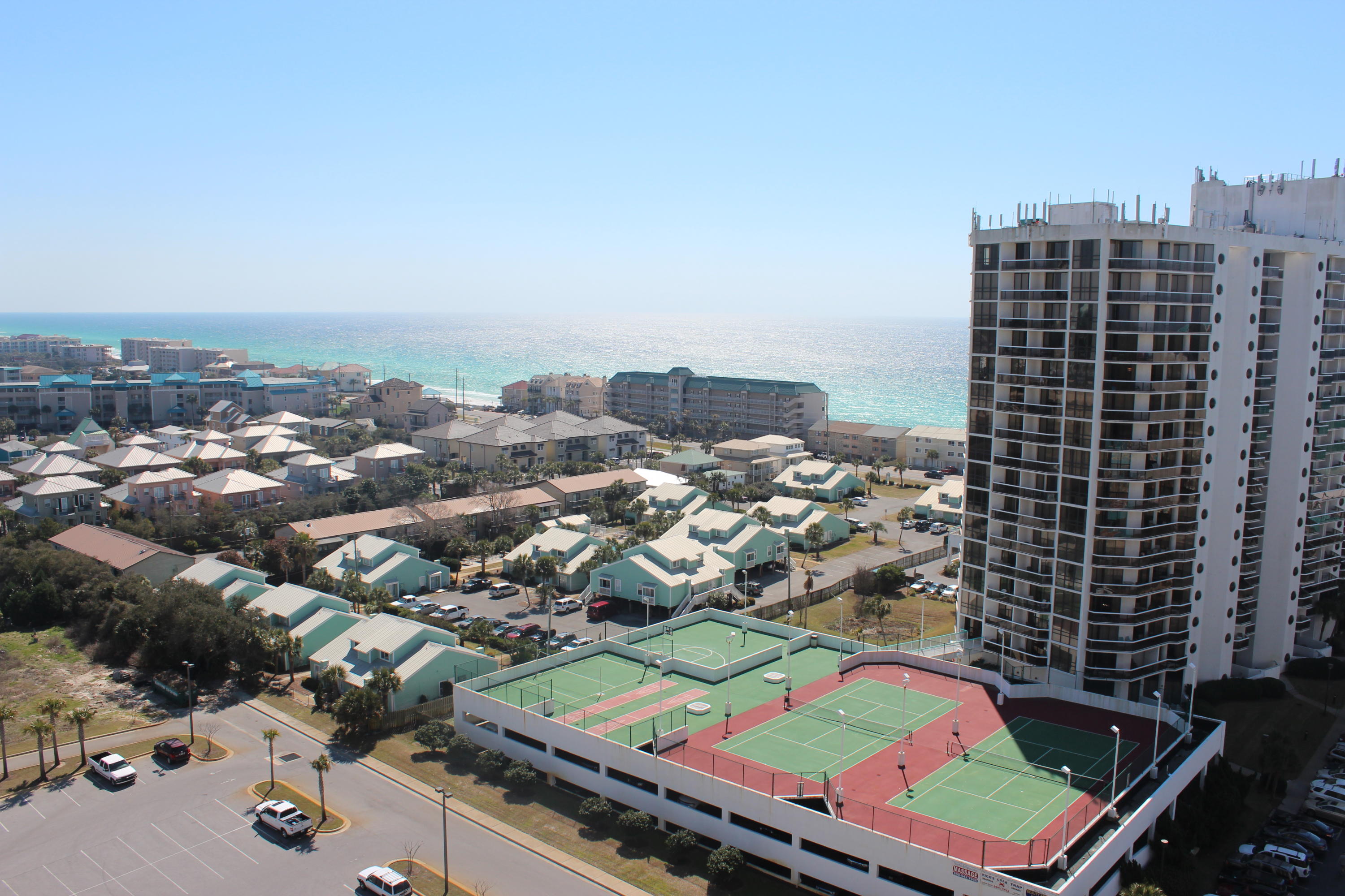 ARIEL DUNES - Residential