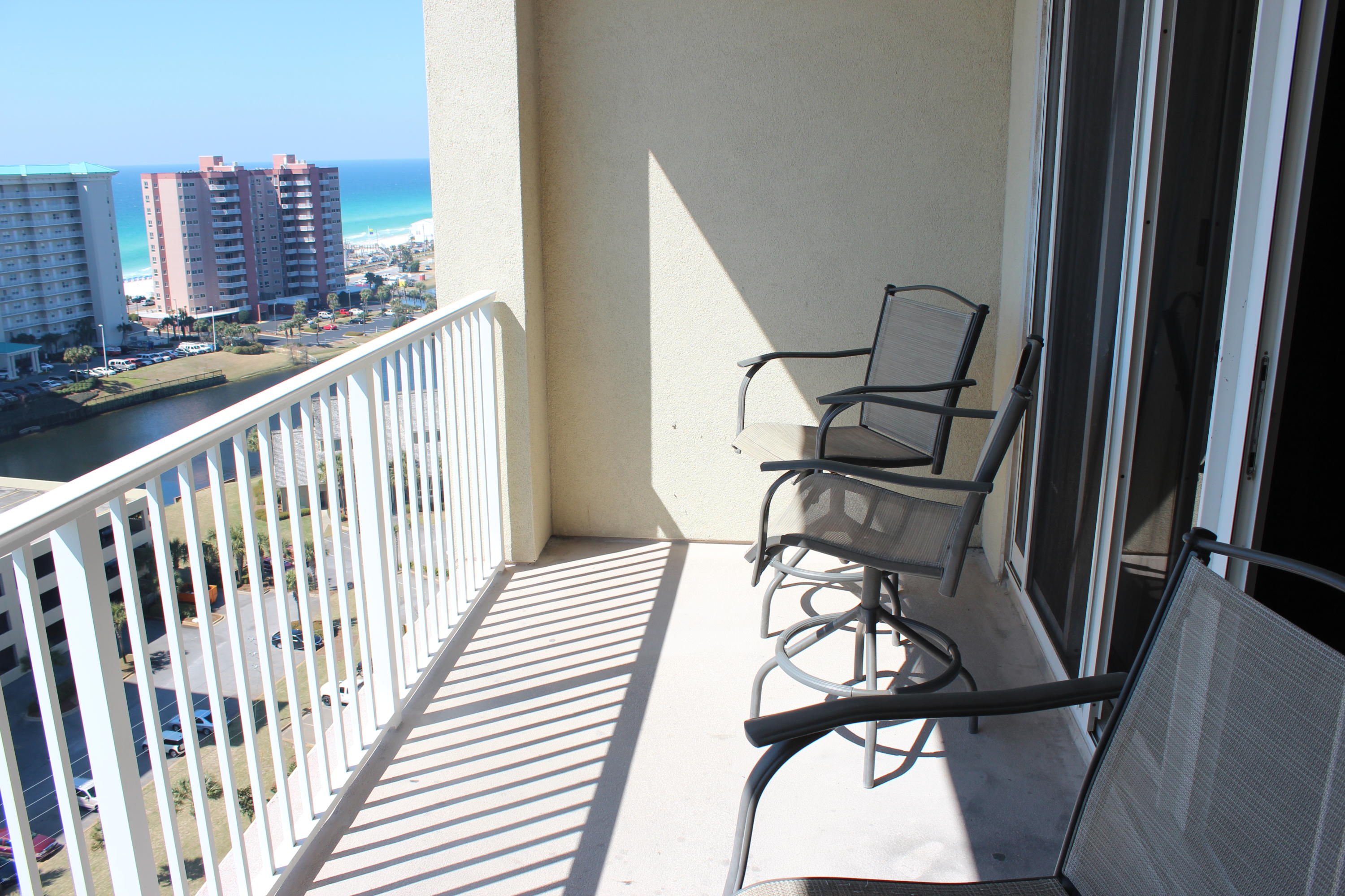 ARIEL DUNES - Residential