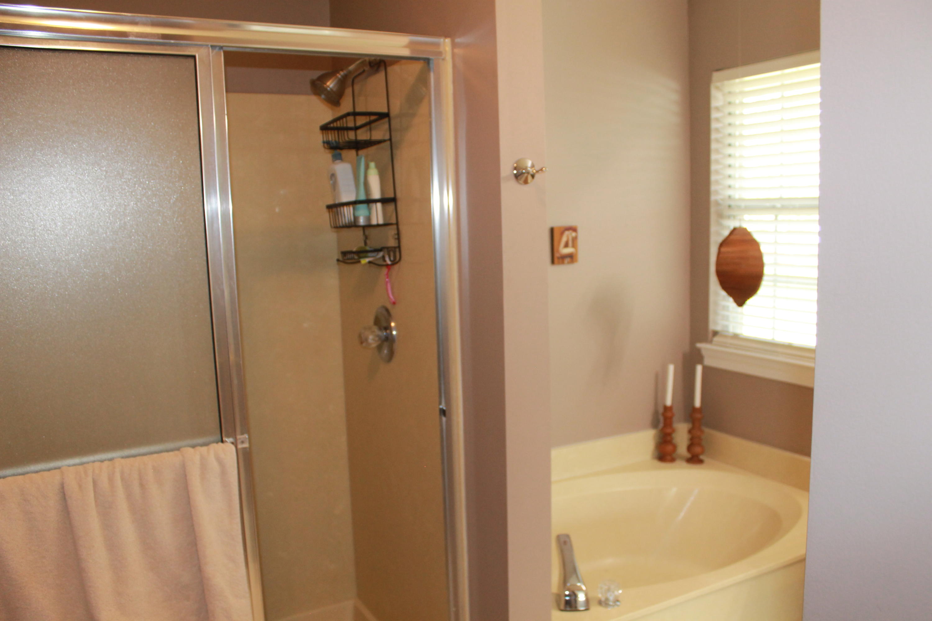 RAINTREE ESTATES #2 - Residential Lease