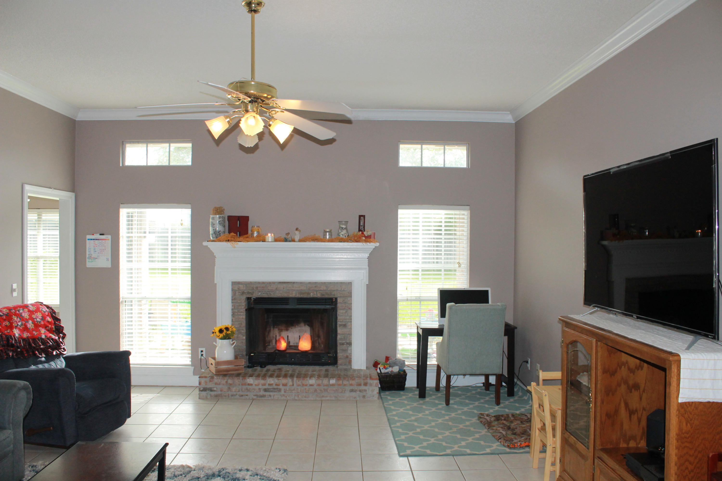 RAINTREE ESTATES #2 - Residential Lease