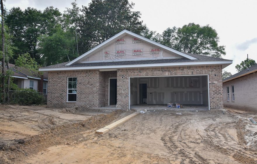 CHECK OUT 3D VIRTUAL TOUR OF SIMILAR HOME- EST COMPLETION JUNE 30th!!. Beautiful 3 bedroom / 2 bathroom home by a local builder. This home offers all the comforts and conveniences of modern Craftsman style living: SPLIT floor plan / His & Her Walk-In Closets / QUARTZ counter-tops / Custom, SOFT-CLOSE, shaker style, all-wood cabinets / SLATE finish GE appliances/ large walk-in pantry / over-sized island w/ breakfast bar! Note: Pictures are of a home by the same builder with similar finishes & floor plan. SEE MORE