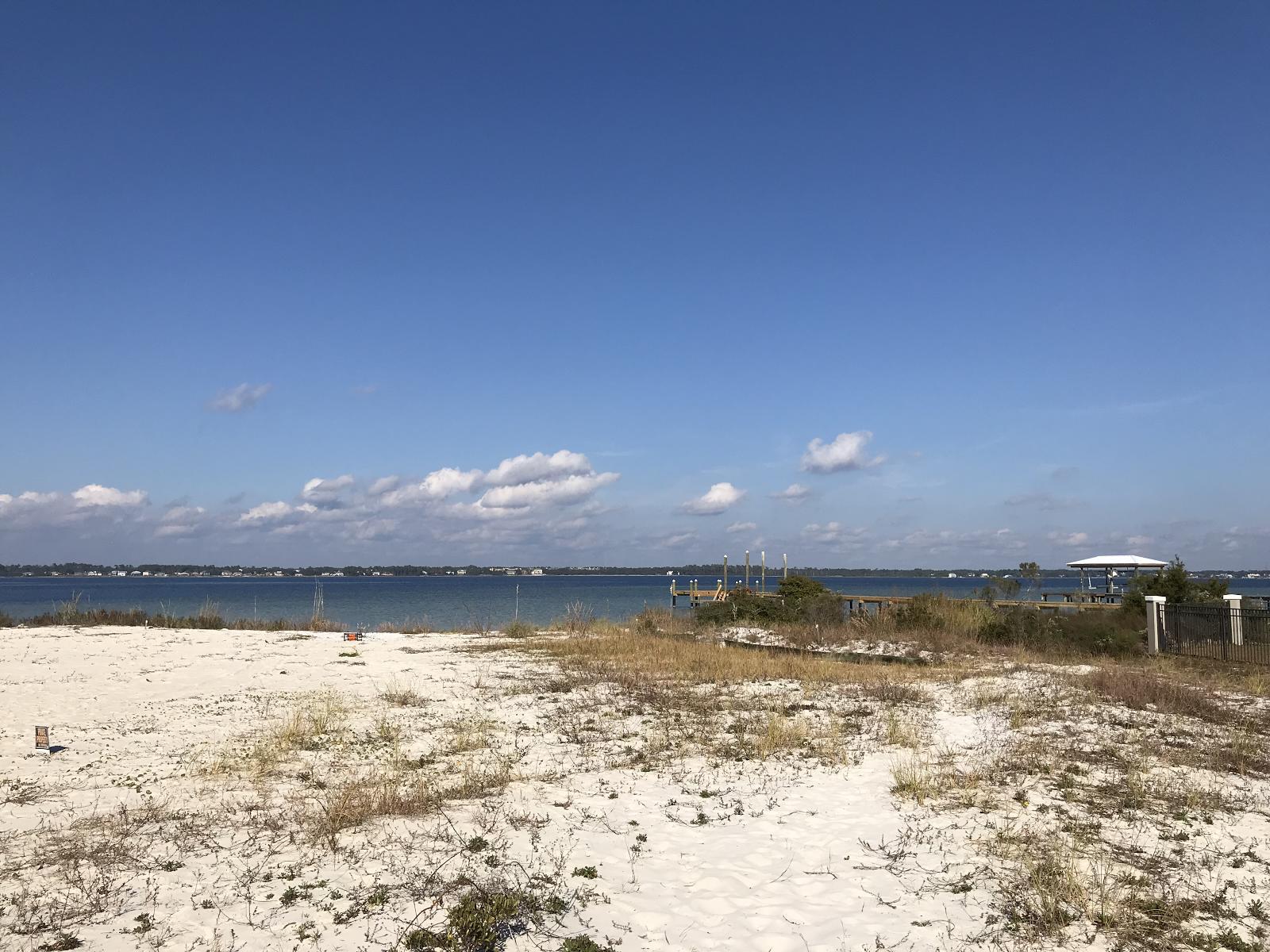 CARIBBEAN ISLES - Land