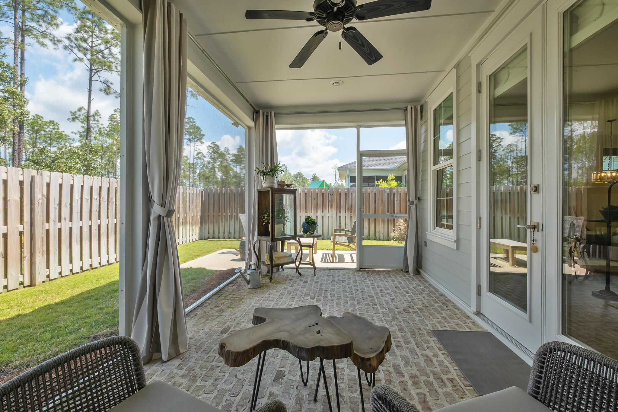 WATERSOUND ORIGINS - Residential