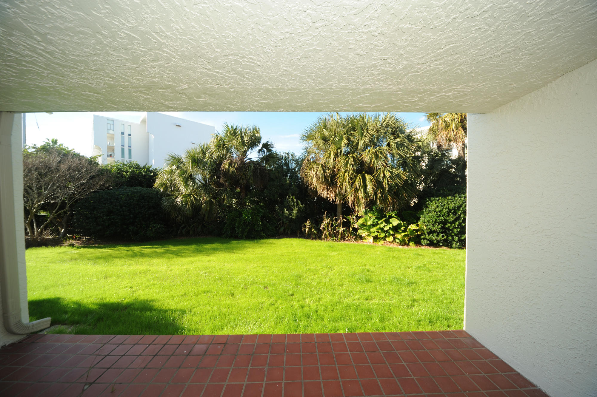 POINTE SOUTH T/H - Residential