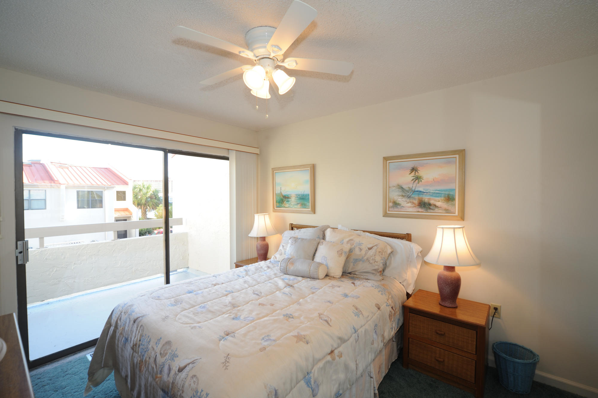 POINTE SOUTH T/H - Residential