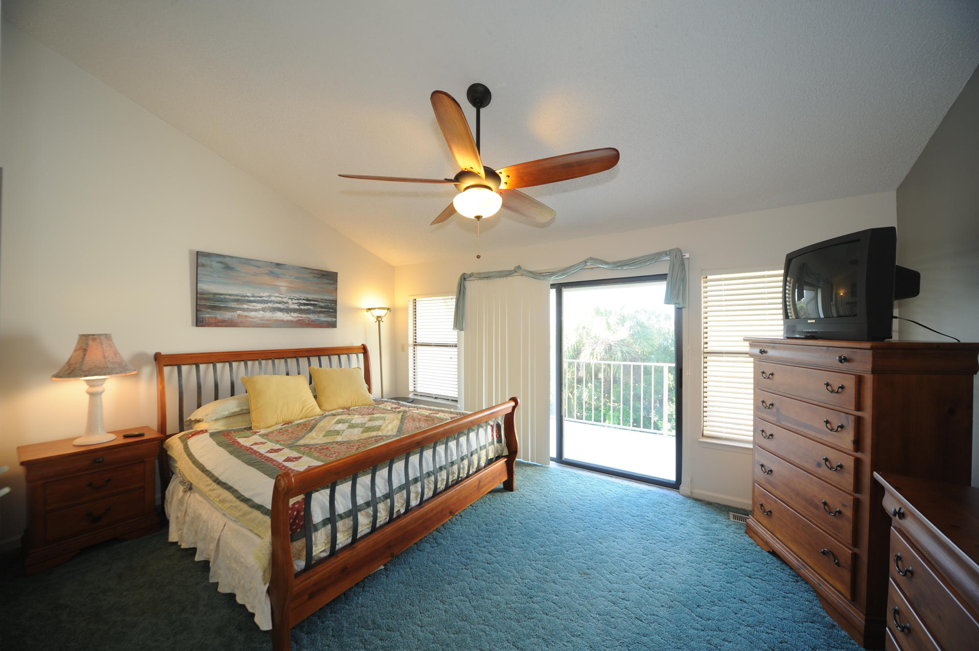 POINTE SOUTH T/H - Residential