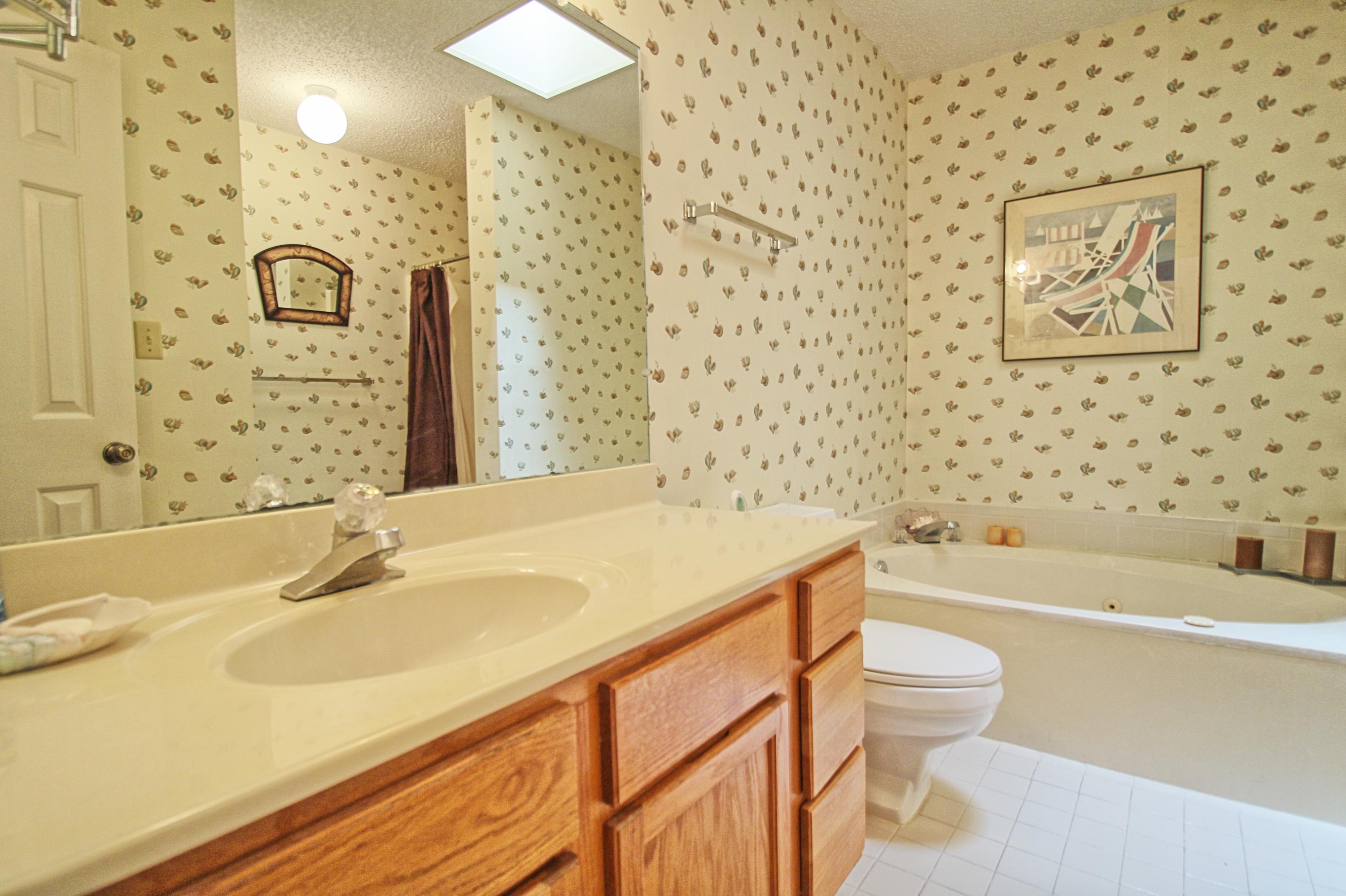 POINTE SOUTH T/H - Residential