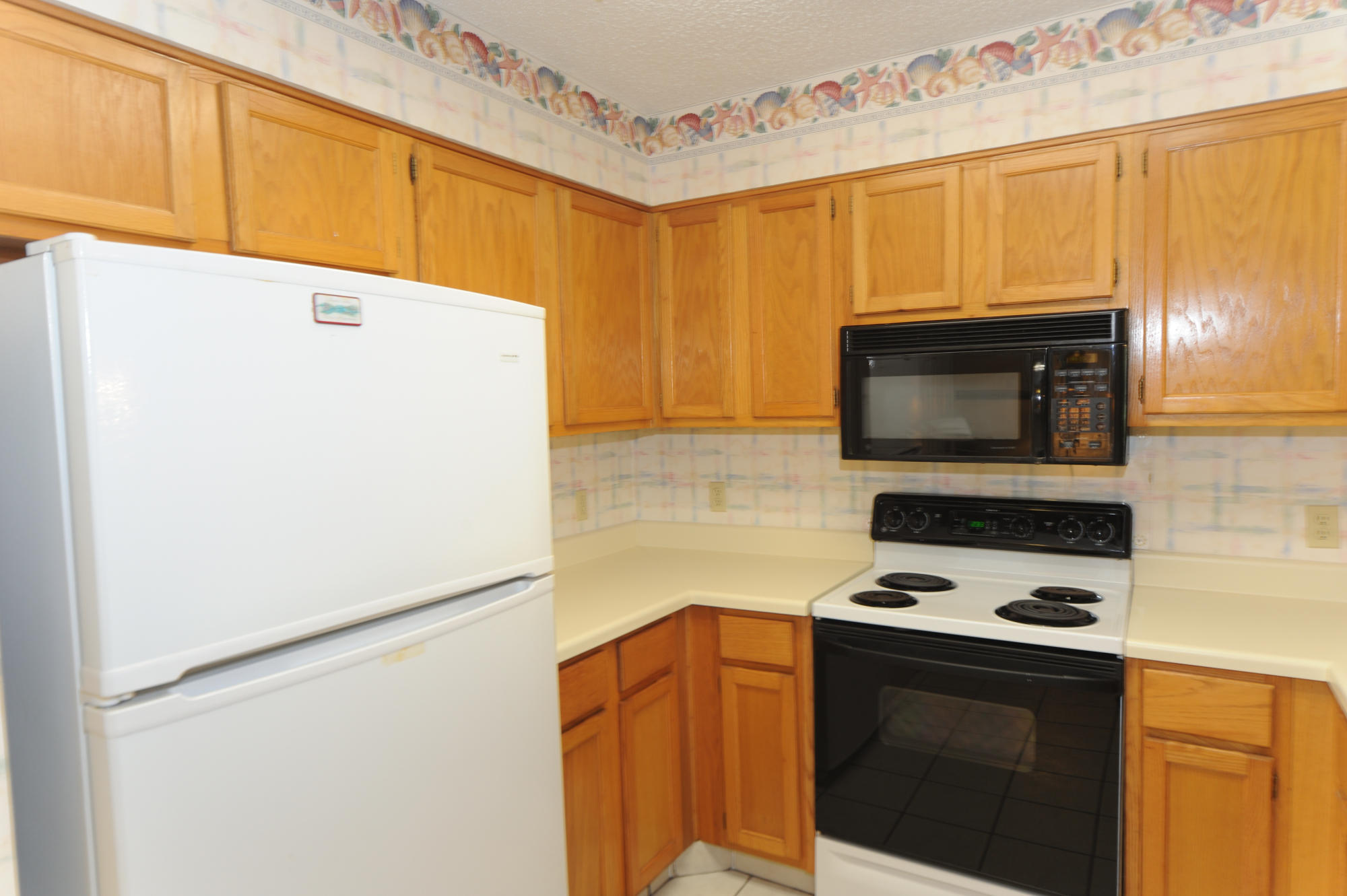 POINTE SOUTH T/H - Residential