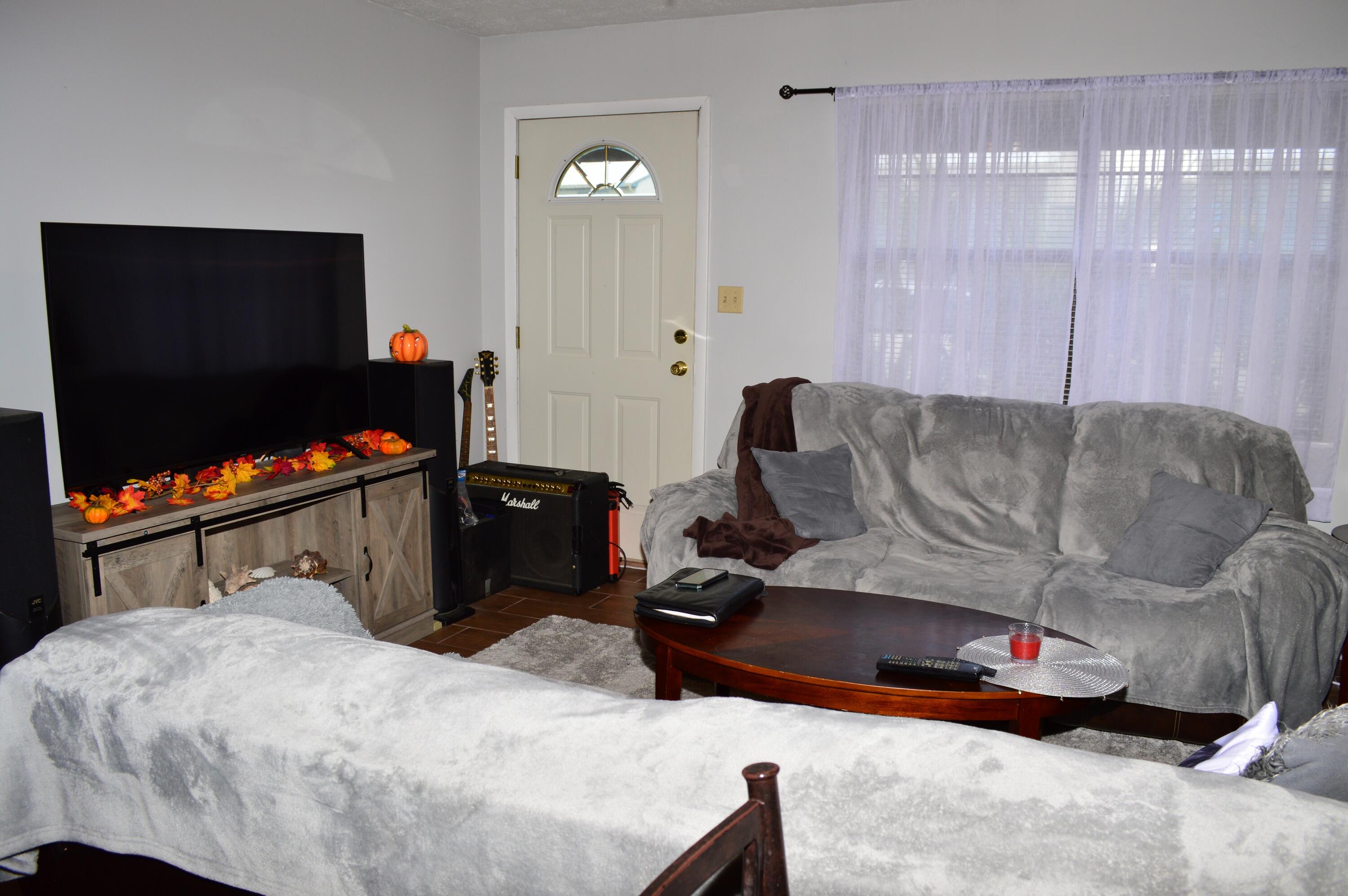 El Centro Beach - Residential