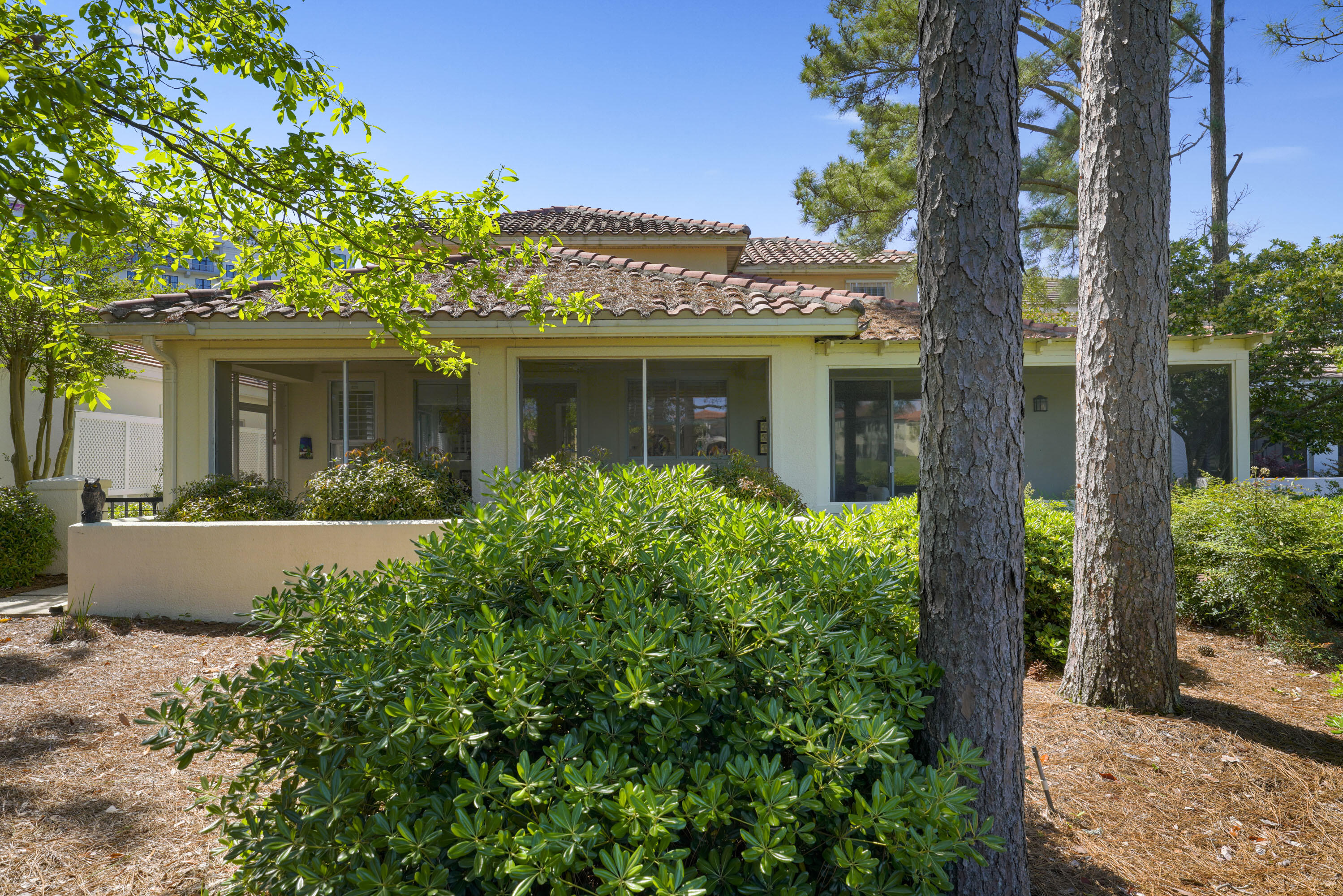 LEGEND CREEK AT SANDESTIN - Residential