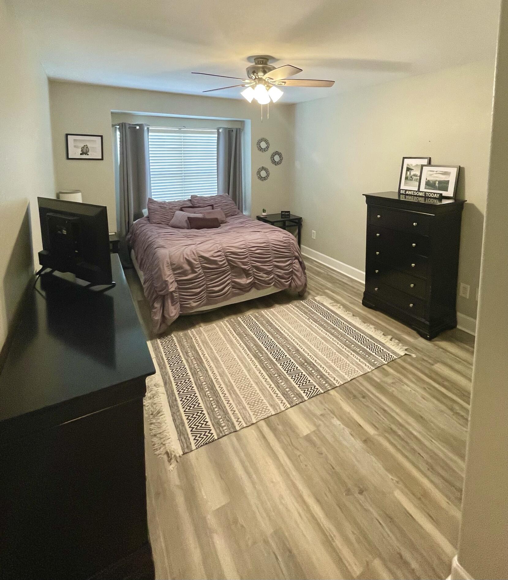 EAGLE BAY - Residential