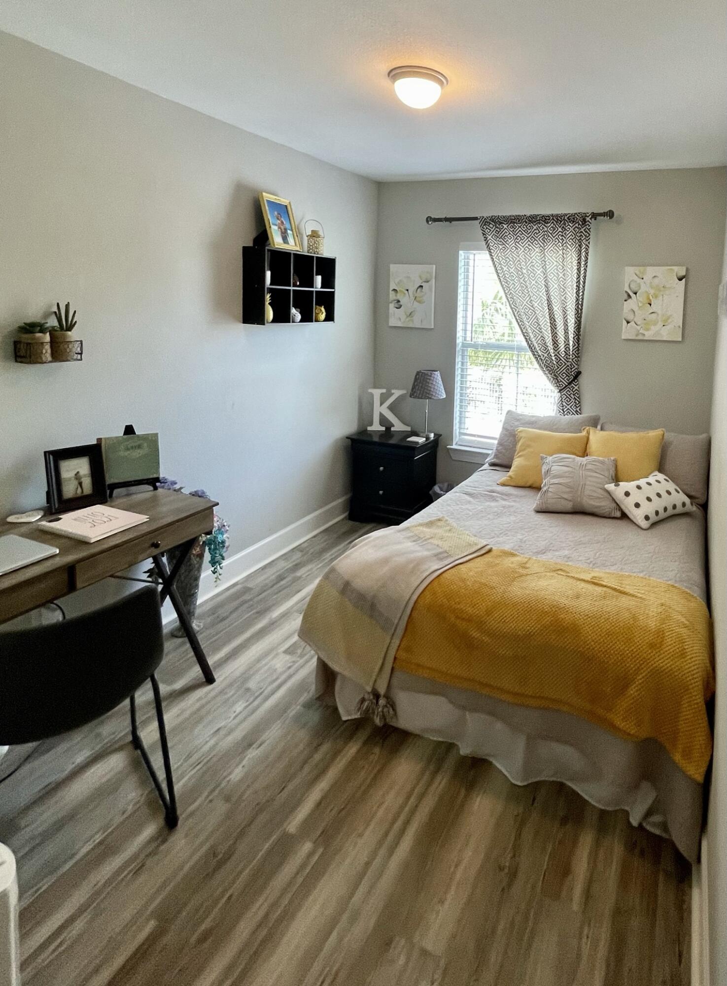 EAGLE BAY - Residential