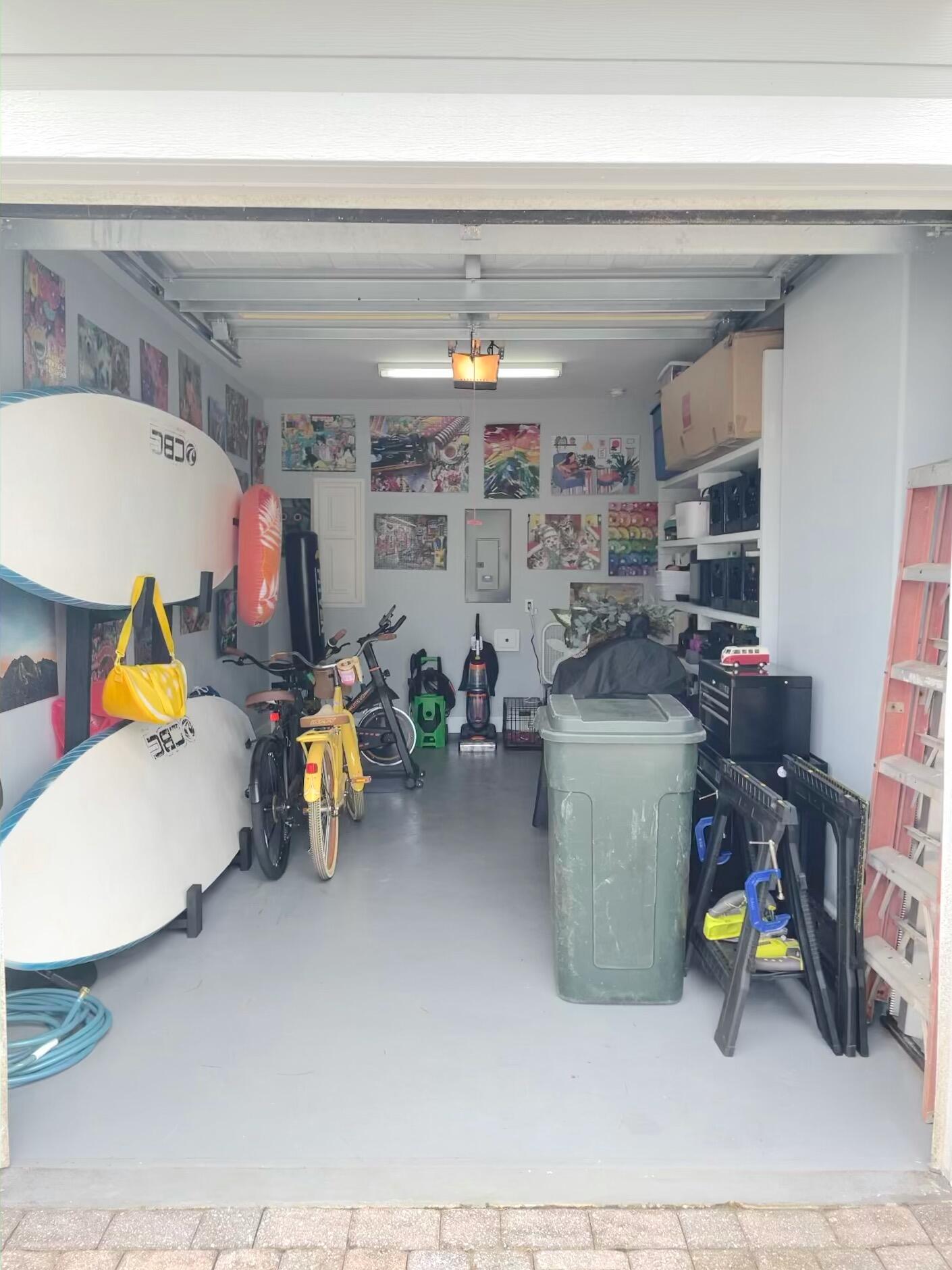 EAGLE BAY - Residential