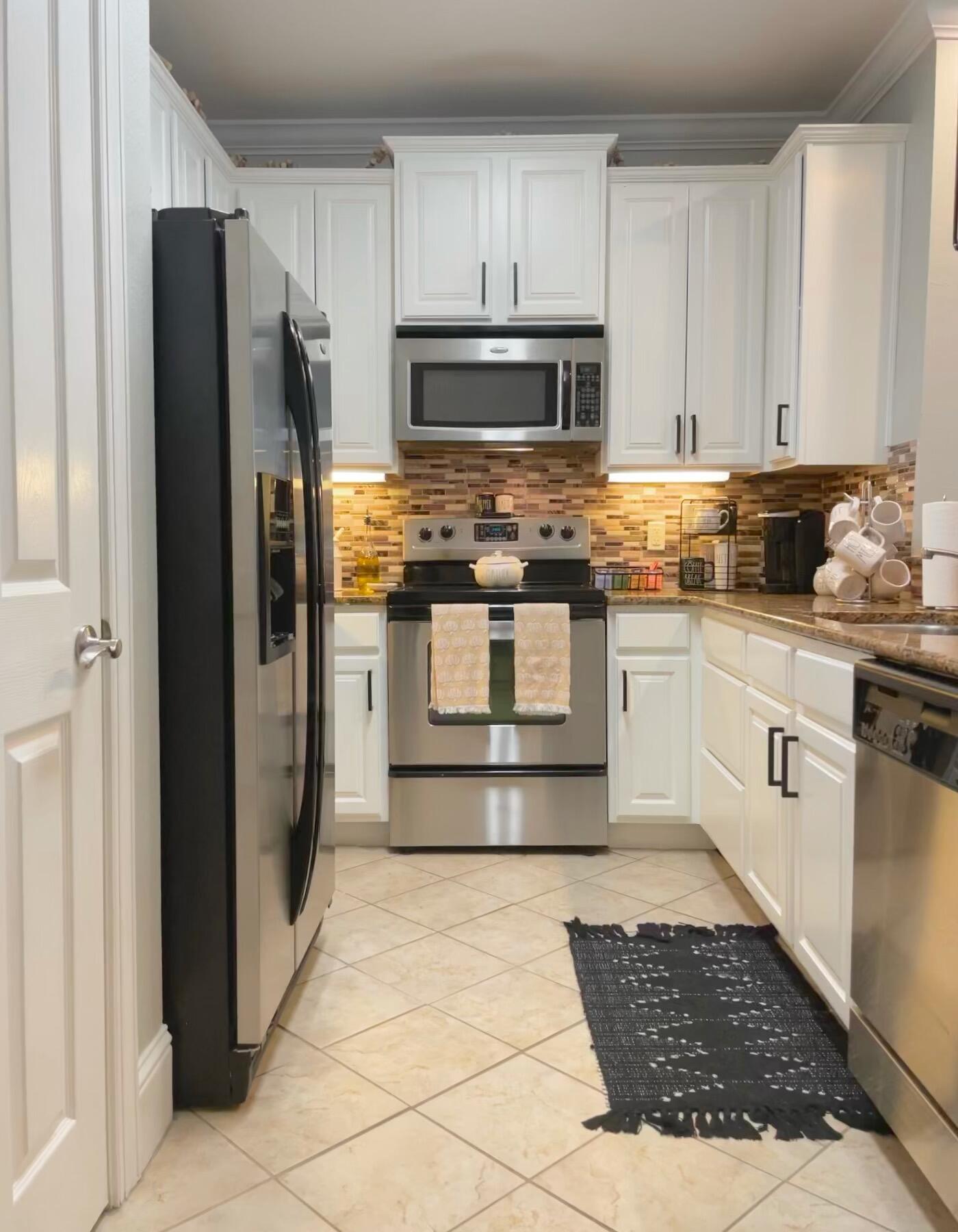 EAGLE BAY - Residential