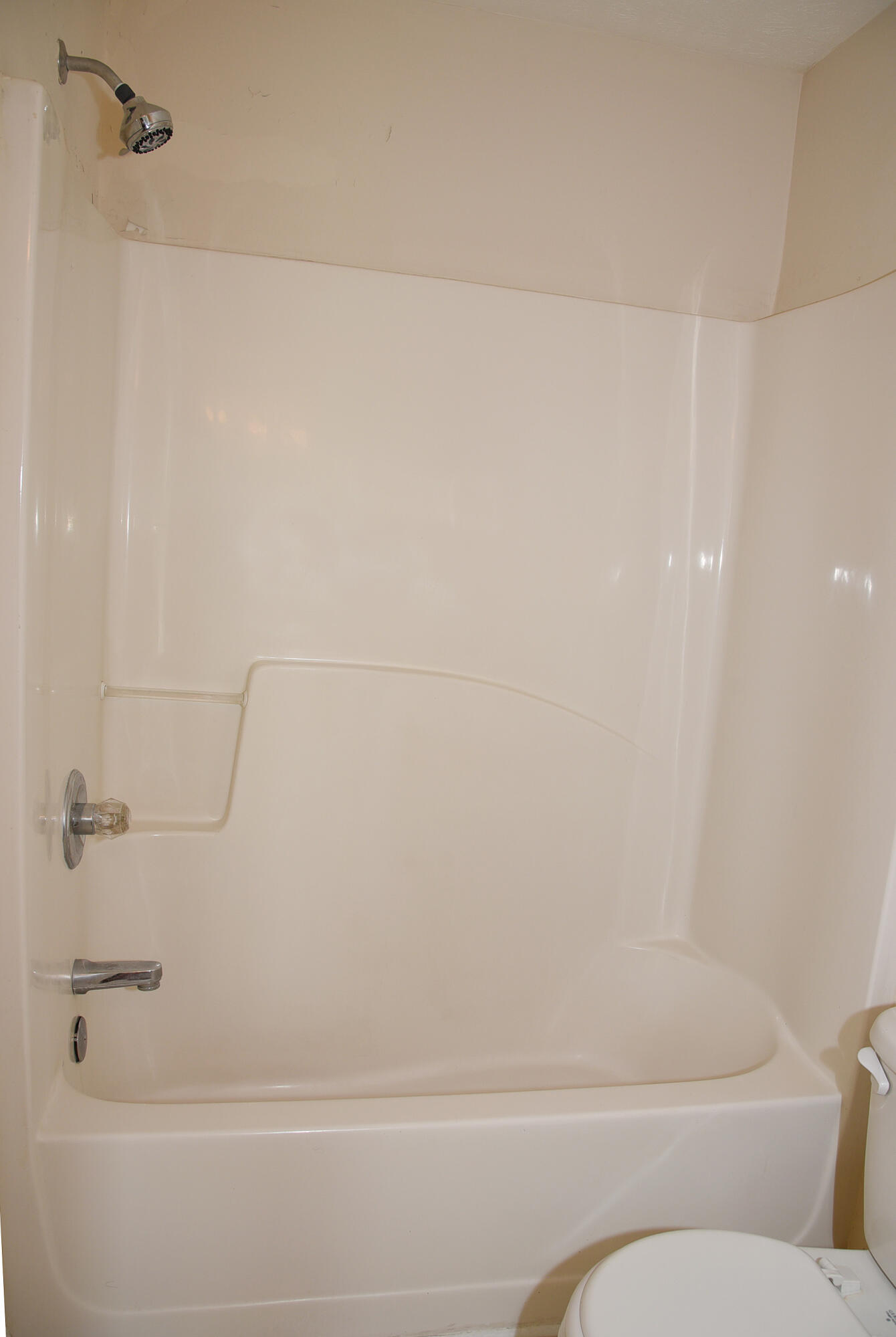 Rolling Pines Estate - Residential