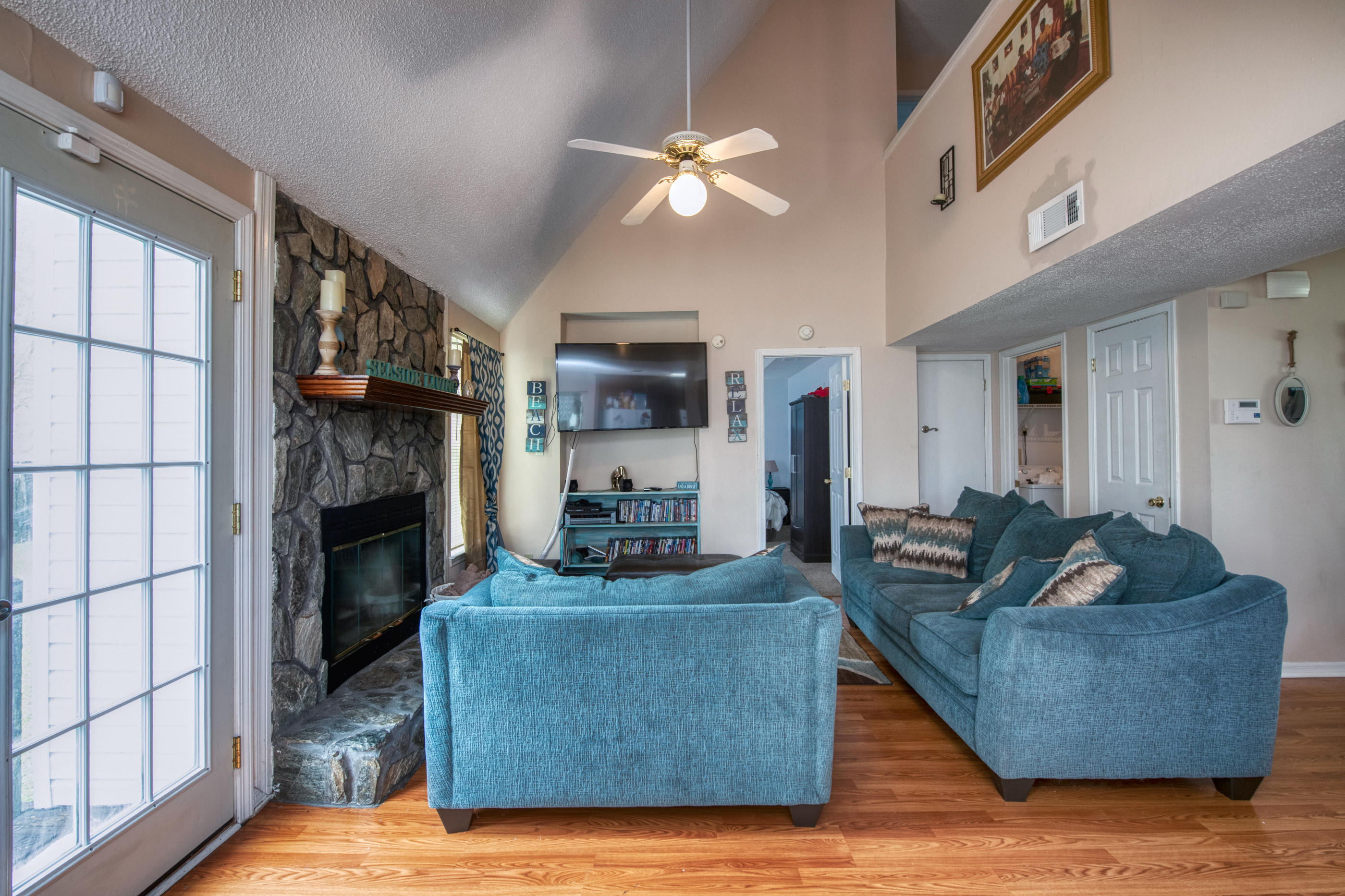 CIMARRON ESTATES - Residential