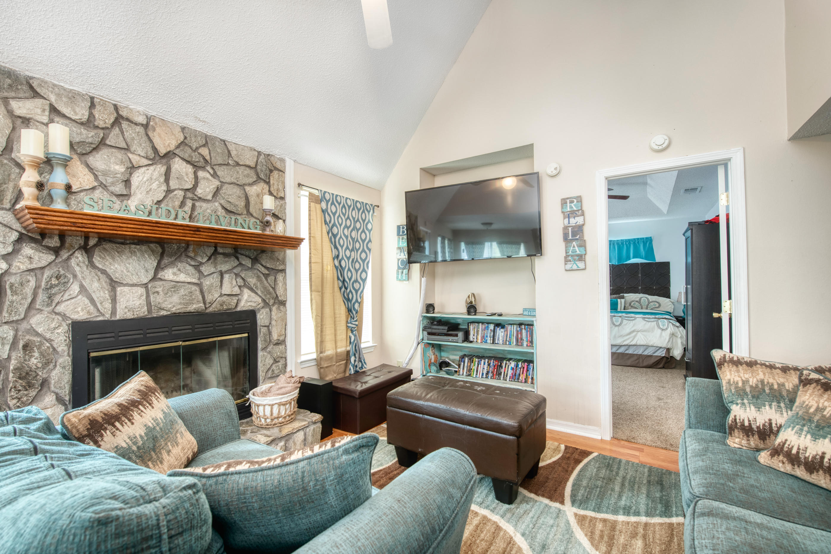 CIMARRON ESTATES - Residential