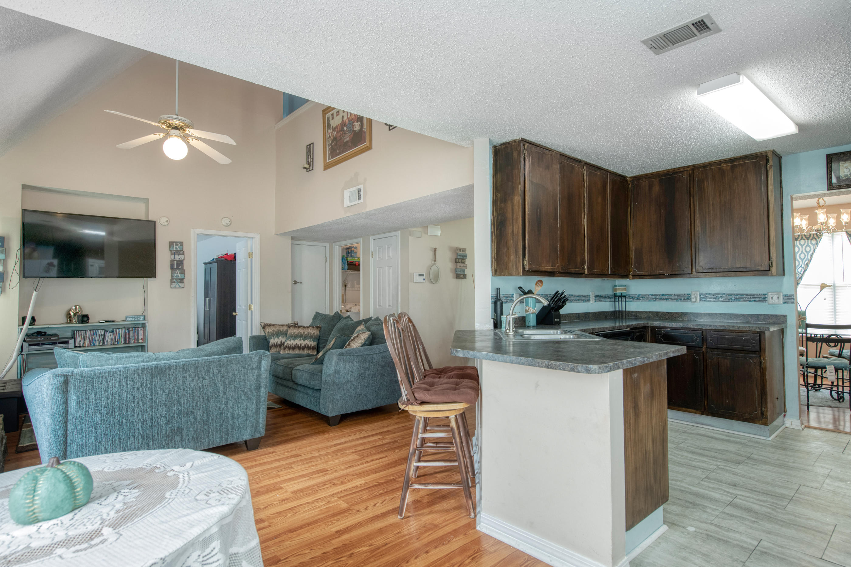 CIMARRON ESTATES - Residential