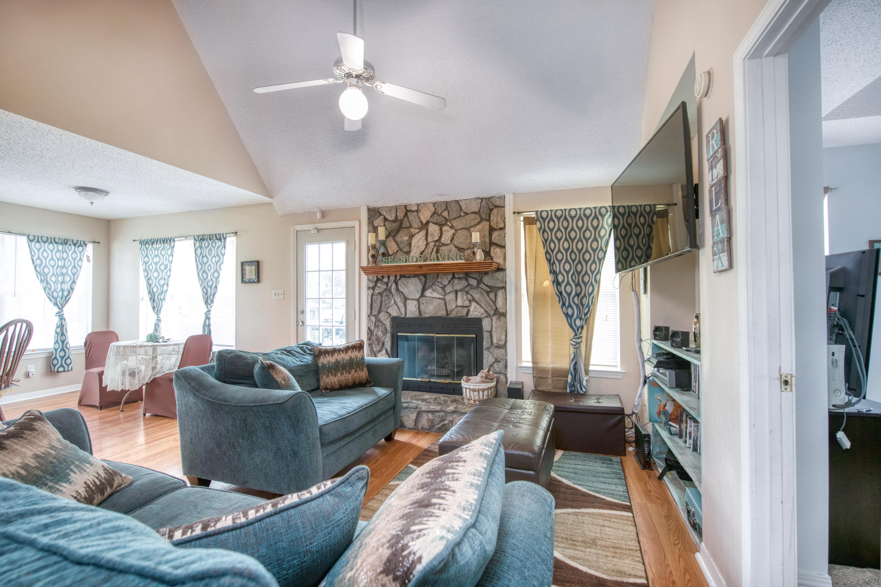 CIMARRON ESTATES - Residential