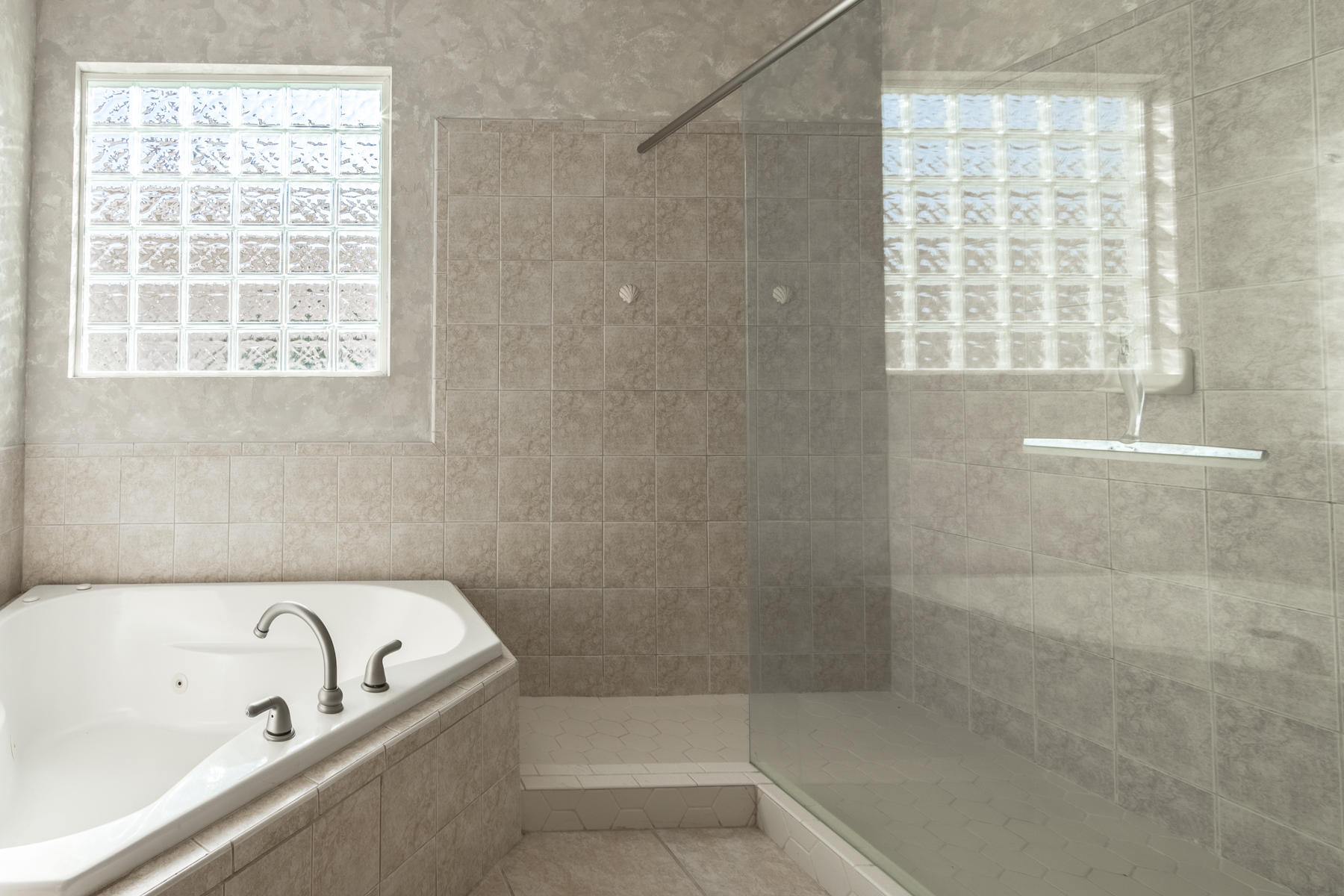 GULF PLACE AT SANTA ROSA BEACH PH 3 - Residential