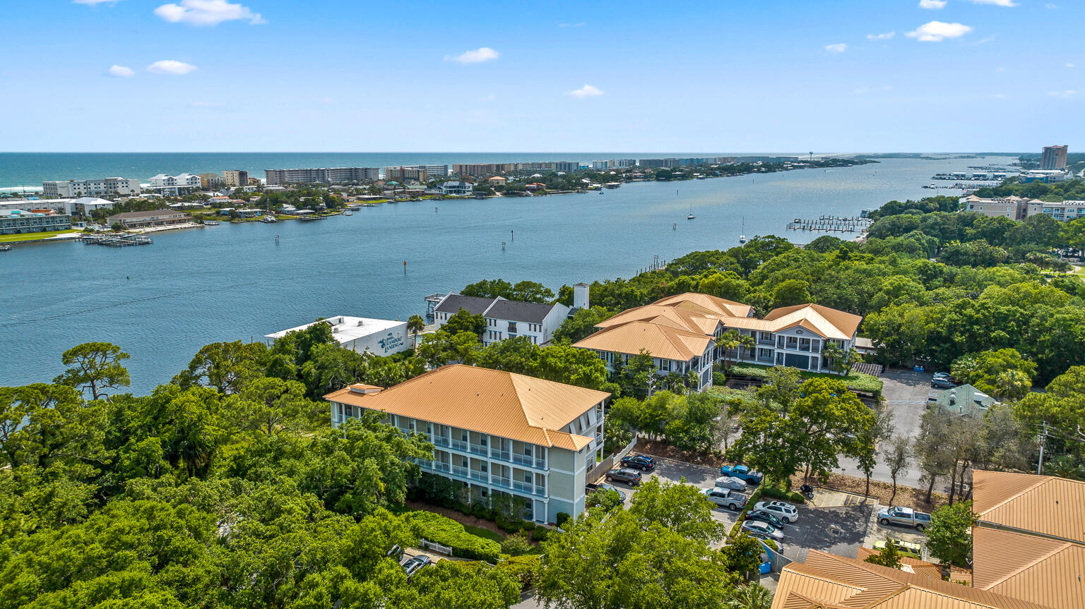 MIRAMAR PLACE - Residential