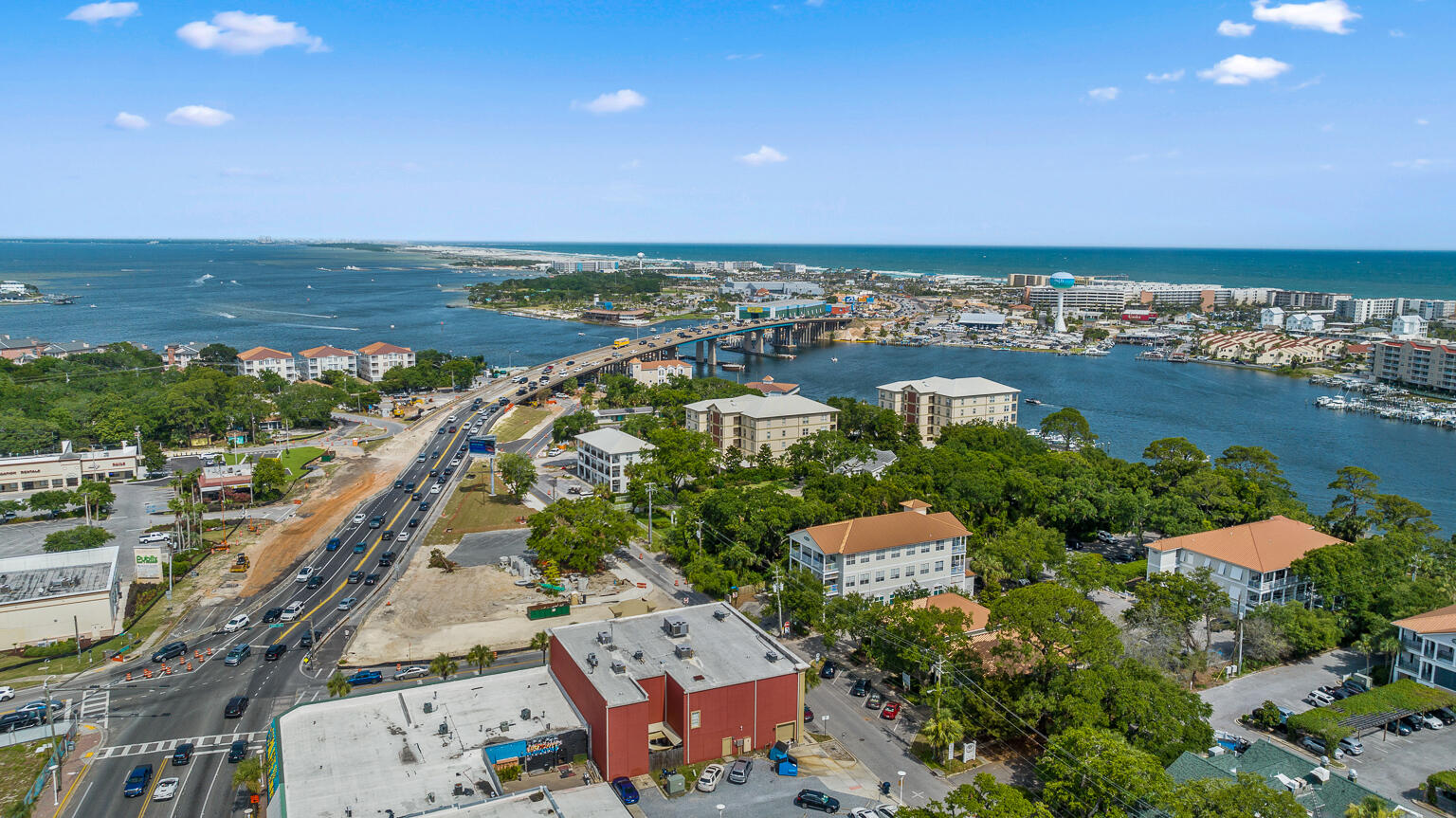 Short-Term Rentals Now Approved! Projections available upon request.Welcome to 167 SE Brooks Street, Unit 102, a beautifully renovated 3-bedroom, 2-bathroom condo located on the water side of historic Brooks Street in downtown Fort Walton Beach. This first-floor unit offers modern living with elegant finishes and a prime location.The condo features new tile flooring, carpet, and contemporary paint throughout. The kitchen and bathrooms have been upgraded with granite countertops, brand-new cabinets, and stainless-steel appliances, all under warranty. The open floor plan includes a breakfast bar and flows seamlessly into the great room, which, along with the master bedroom, provides access to a covered back patio, perfect for relaxing or entertaining. The master suite boasts two closets and a luxurious bathroom with double sinks and a large cultured marble shower. Both bathrooms have been updated with new vanities and high-quality finishes. Ceiling fans throughout the unit ensure comfort, while newer A/C ductwork and a new water heater enhance energy efficiency.
The HOA covers water, sewer, and trash and includes a water easement that provides breathtaking views just steps from your door. Each unit comes with one parking space, with additional guest parking available.
This condo is conveniently located behind Ali's Restaurant and across from Northwest Florida Ballet Academy. It's just minutes from beaches, parks, restaurants, shopping, and everything downtown Fort Walton Beach has to offer.
Schedule your showing today and discover the potential of this beautifully renovated condo at 167 SE Brooks Street, Unit 102.
