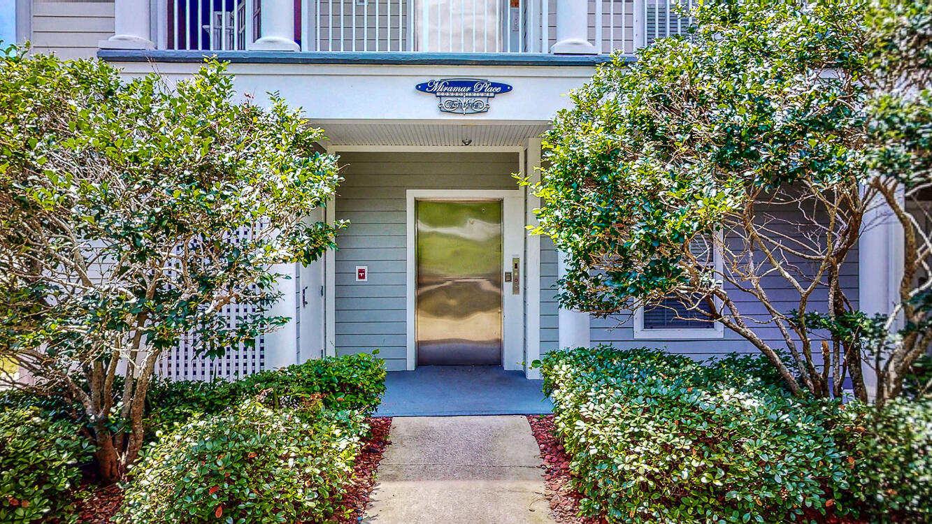 MIRAMAR PLACE - Residential