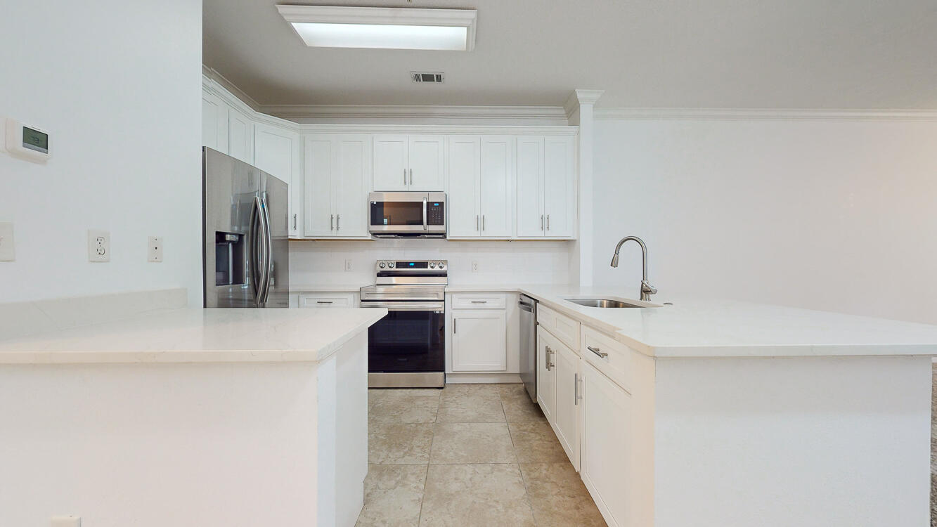 MIRAMAR PLACE - Residential