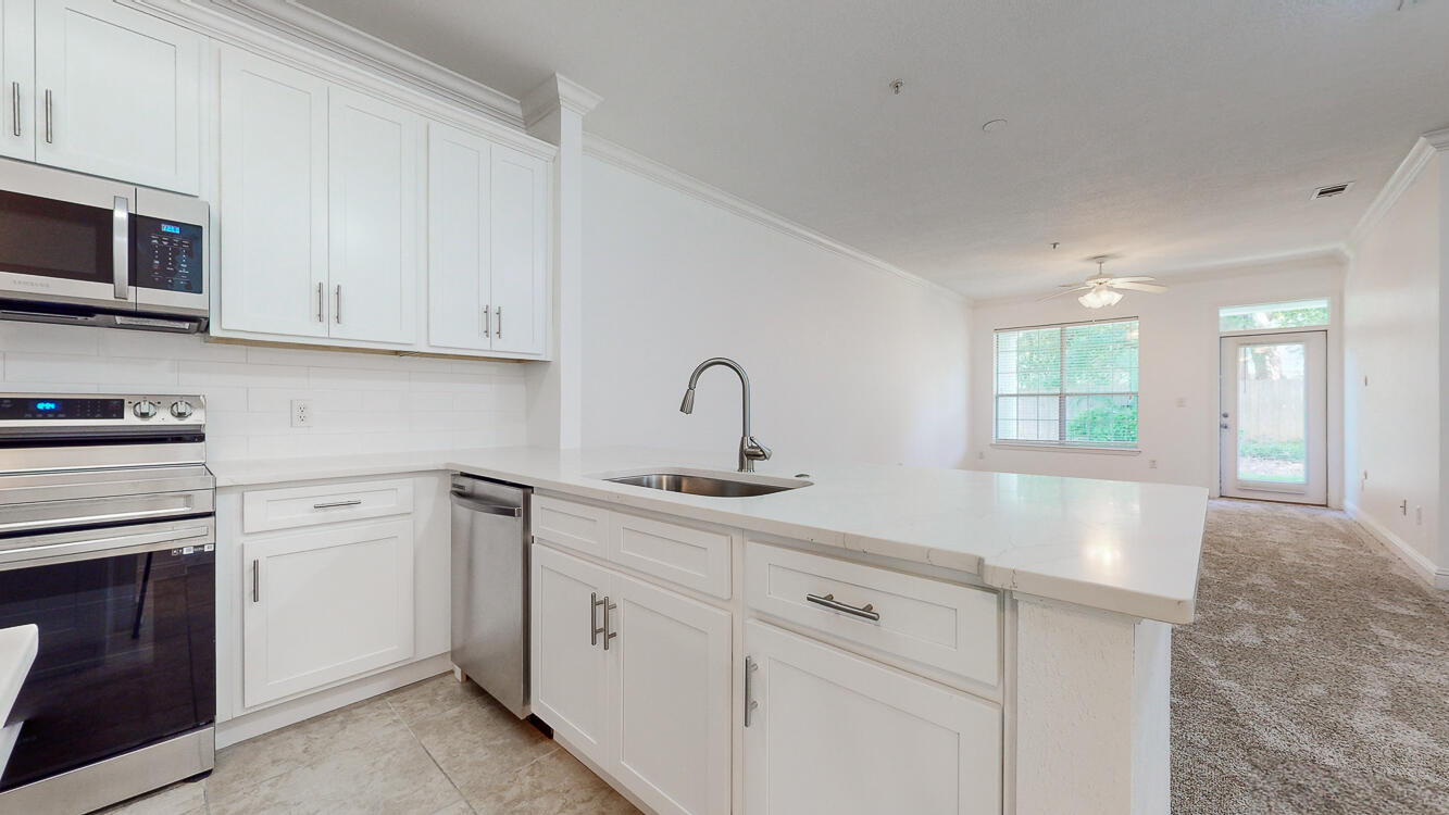 MIRAMAR PLACE - Residential
