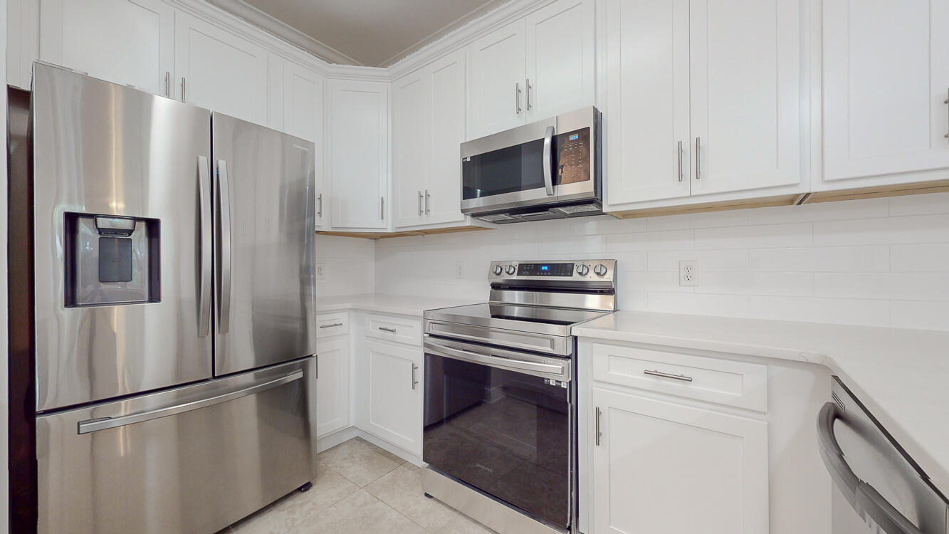 MIRAMAR PLACE - Residential