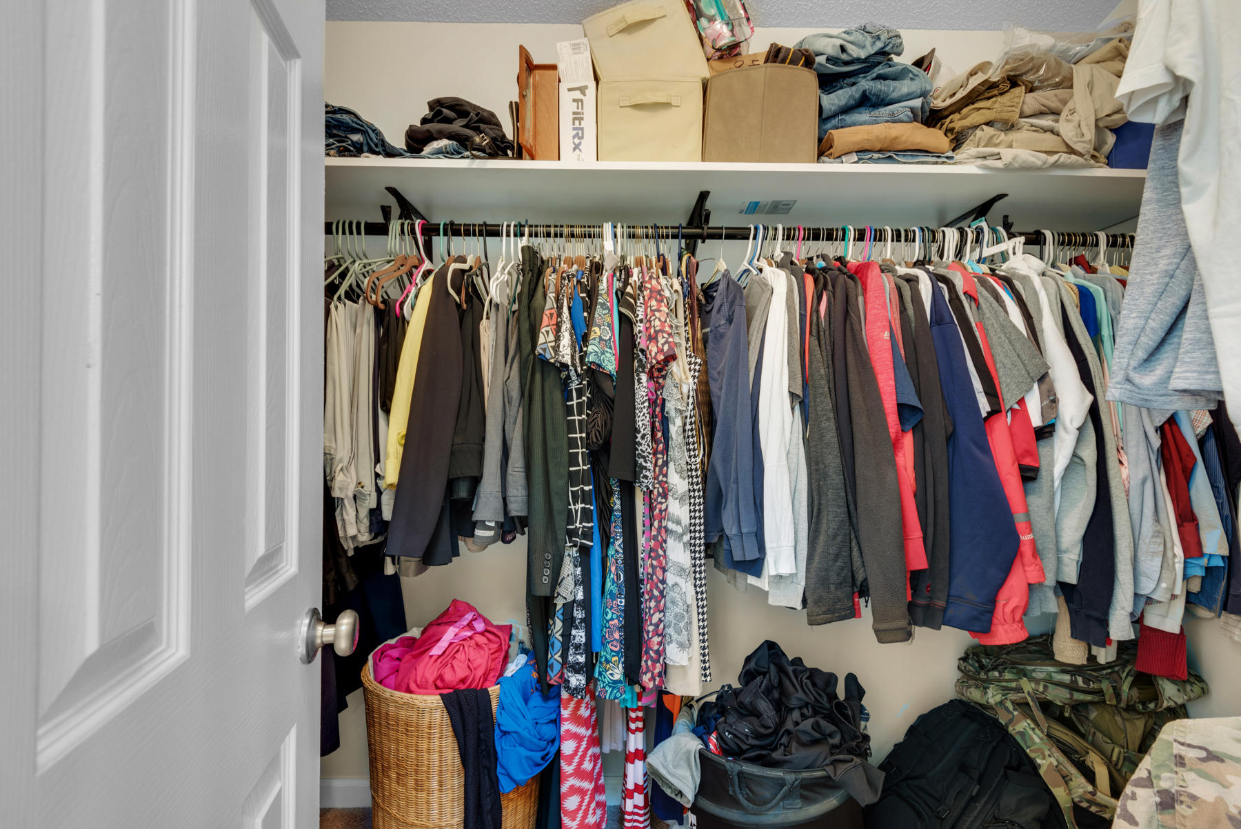 MEADOW WOODS - Residential