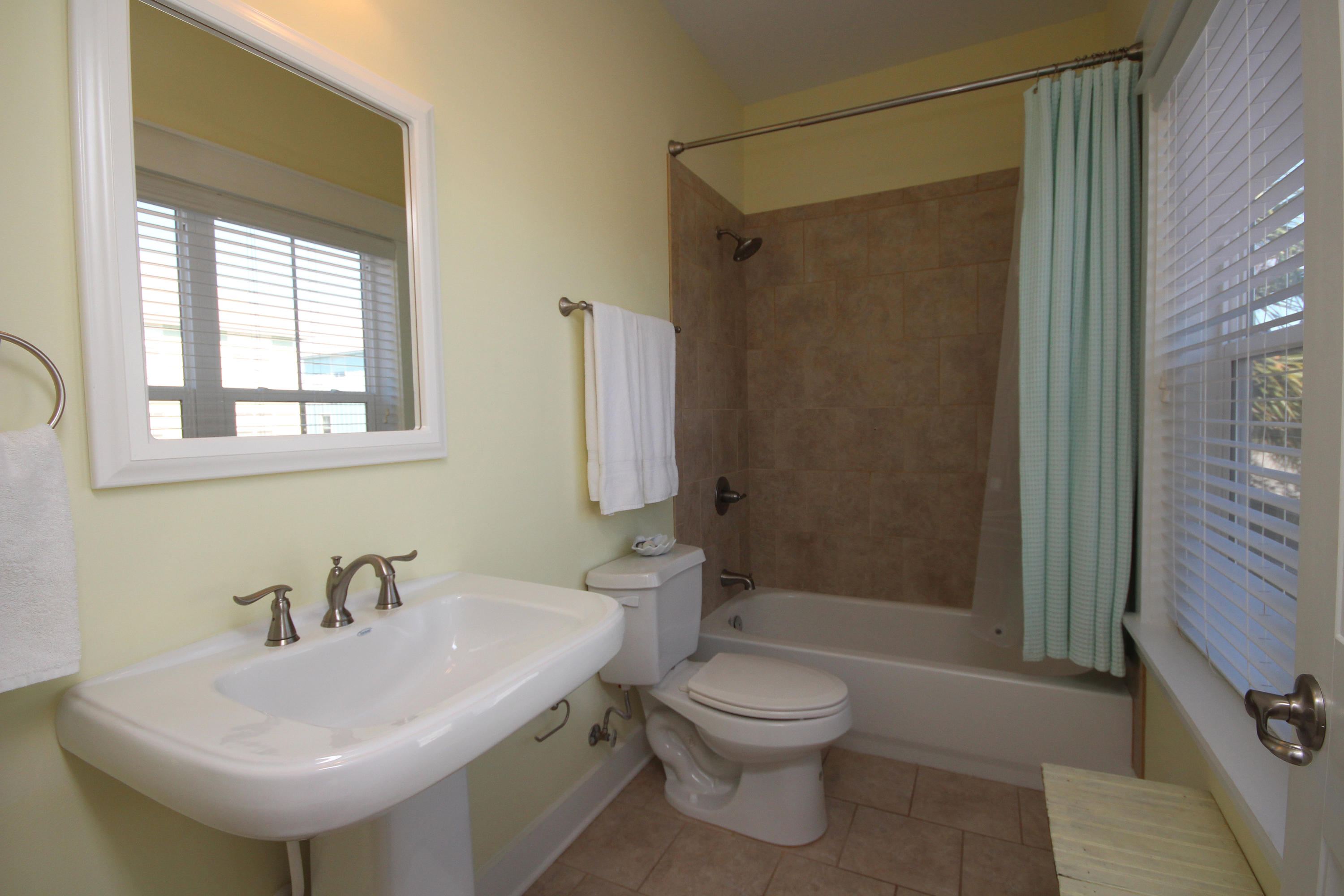 SATINWOOD PLACE - Residential