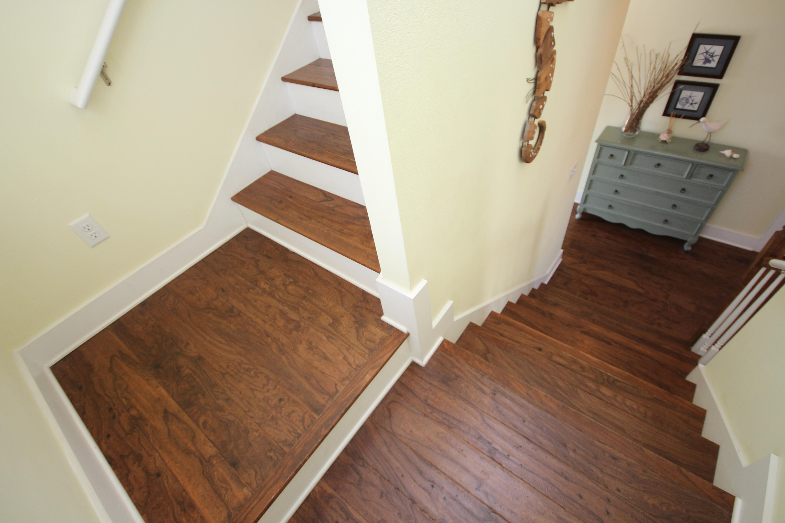 SATINWOOD PLACE - Residential