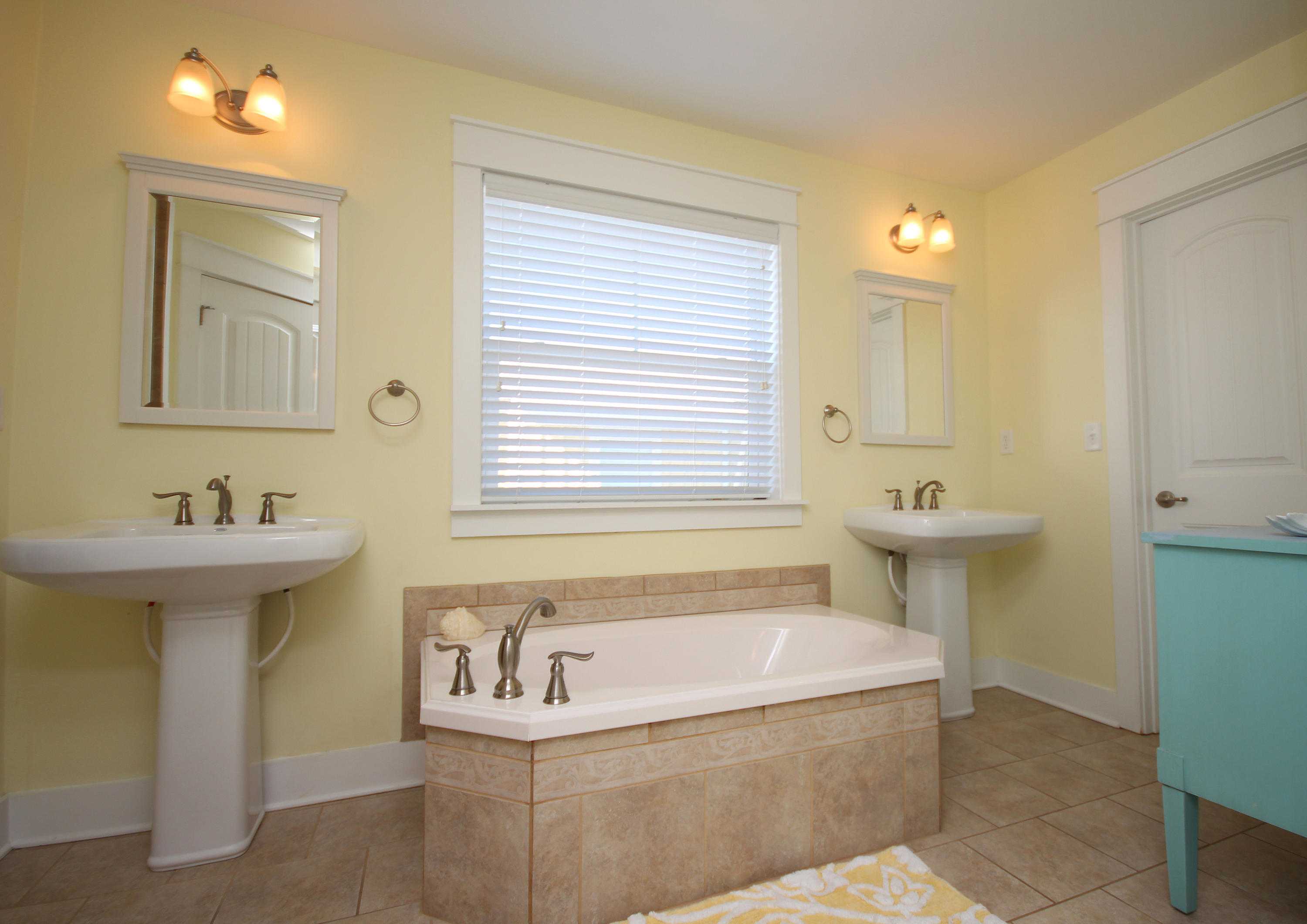 SATINWOOD PLACE - Residential