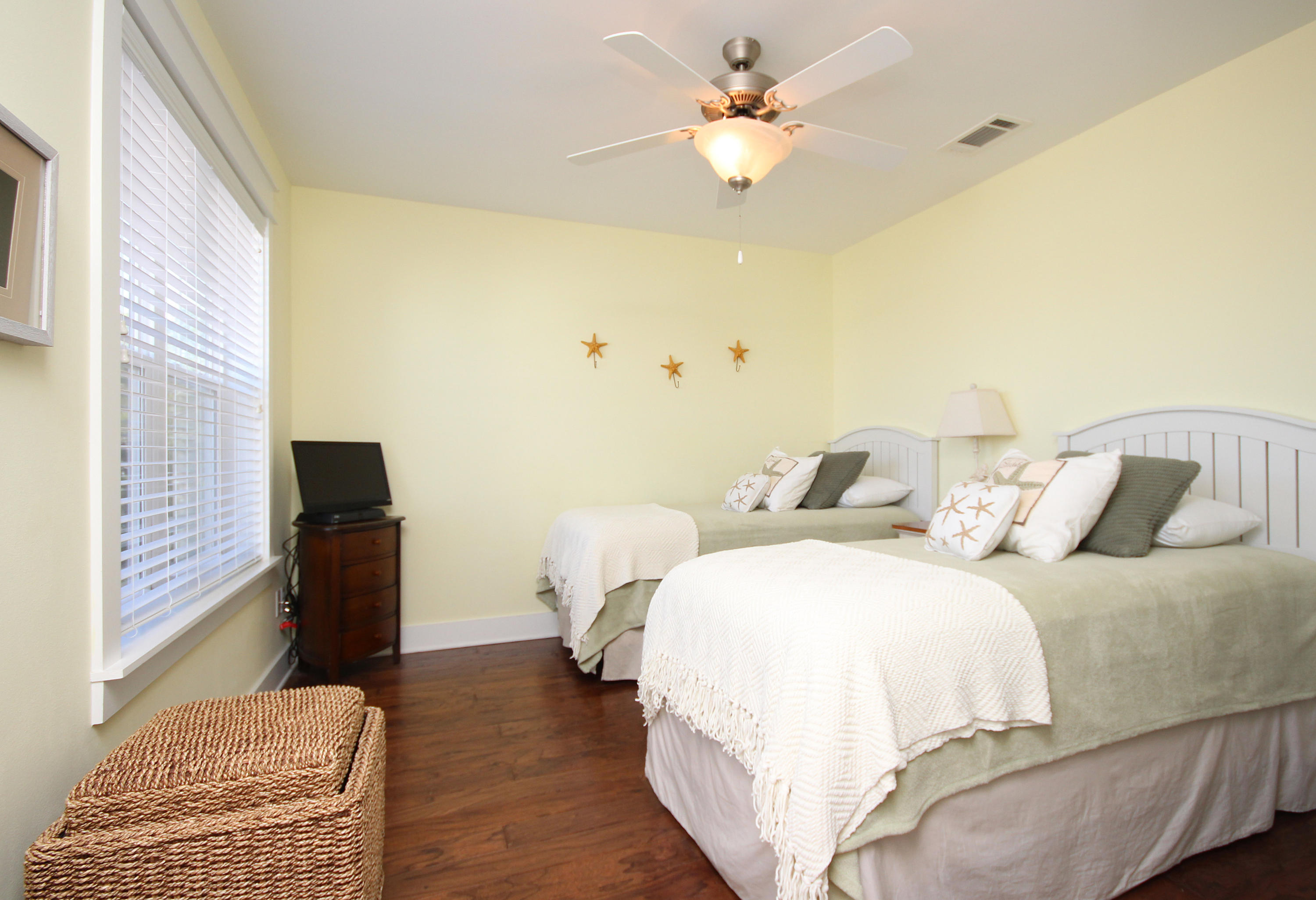 SATINWOOD PLACE - Residential